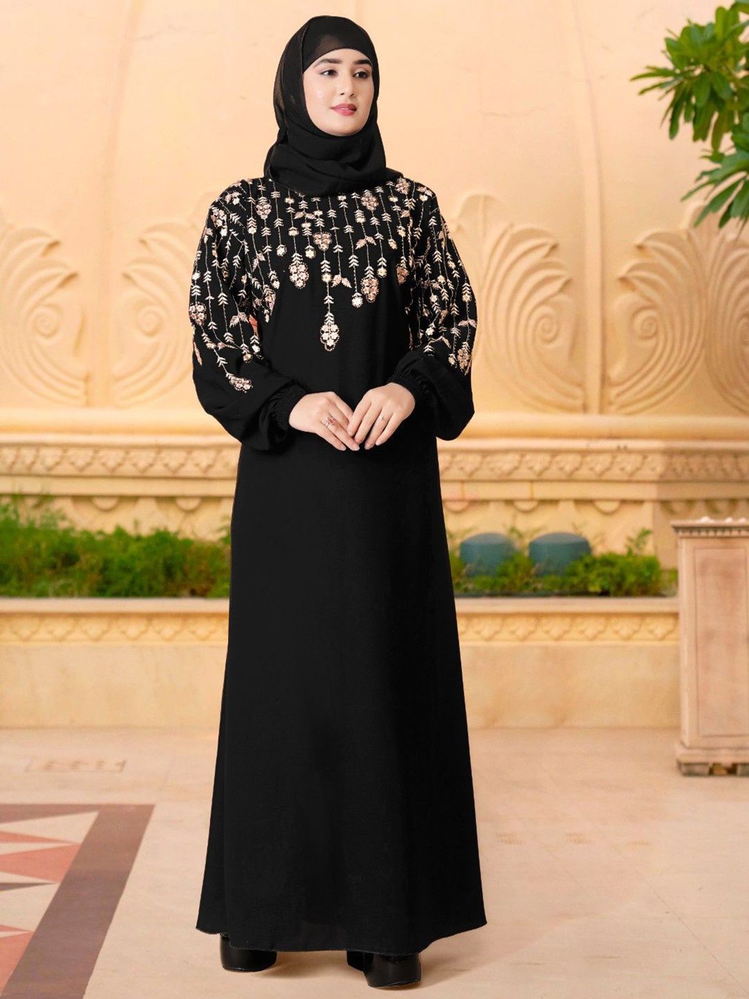 BHUMI FAB Embroidered Flared Burqa