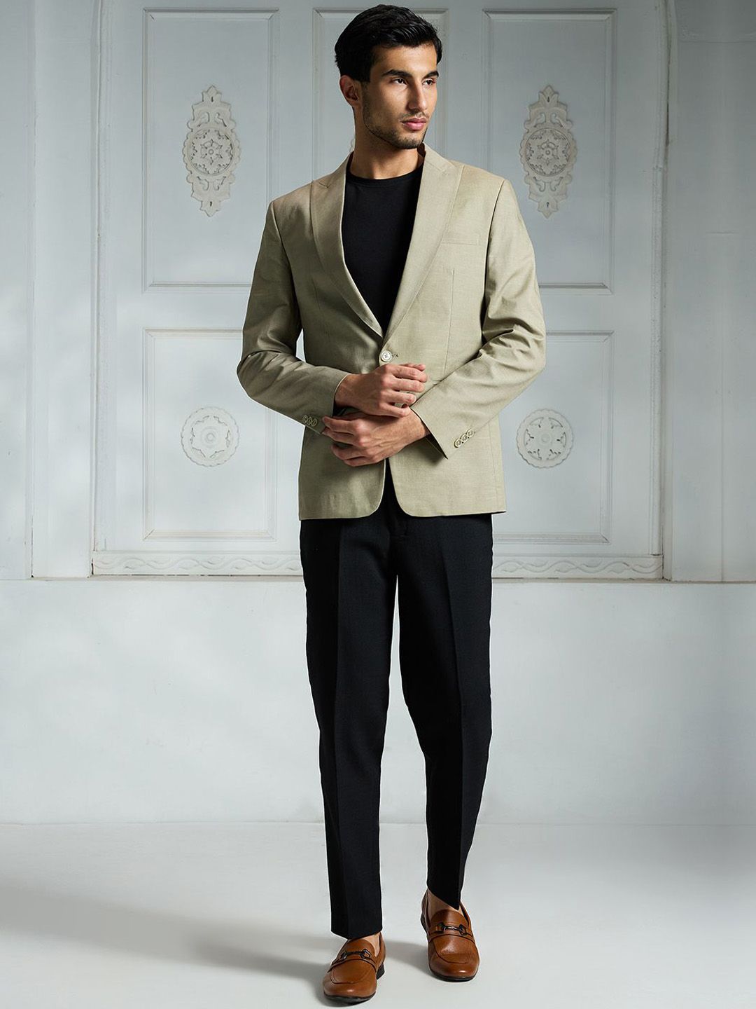 Rivaar By Rocky Star Men Self-Design Single Breasted Blazer-image-38