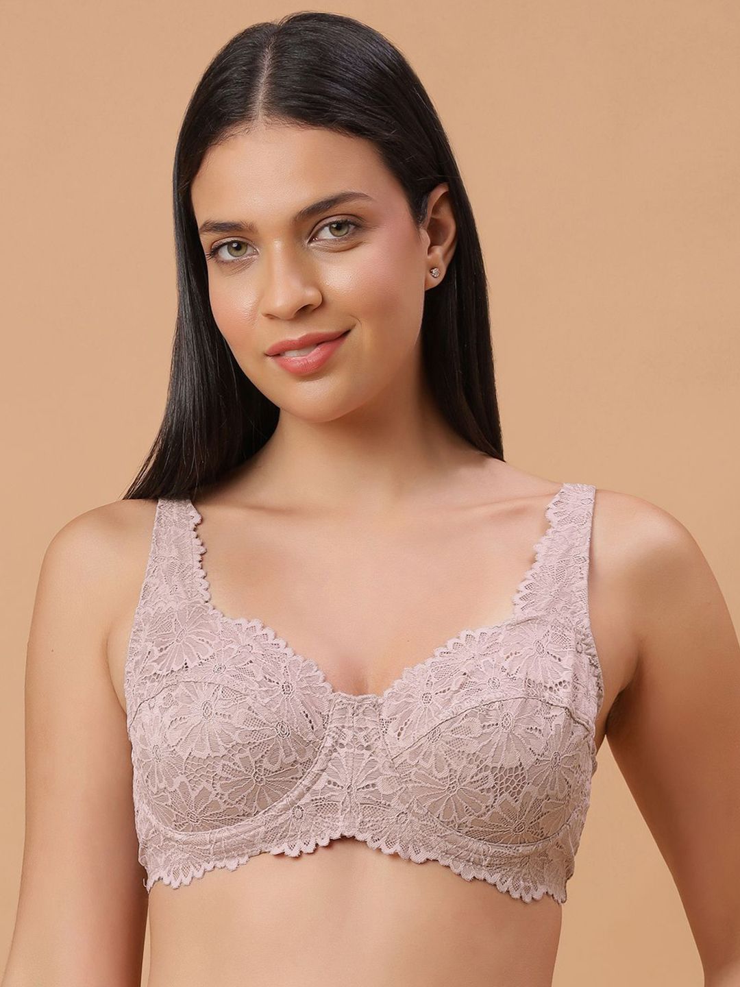 Soie Non Padded Full-Coverage Lacy Bra with Flexi Underwire