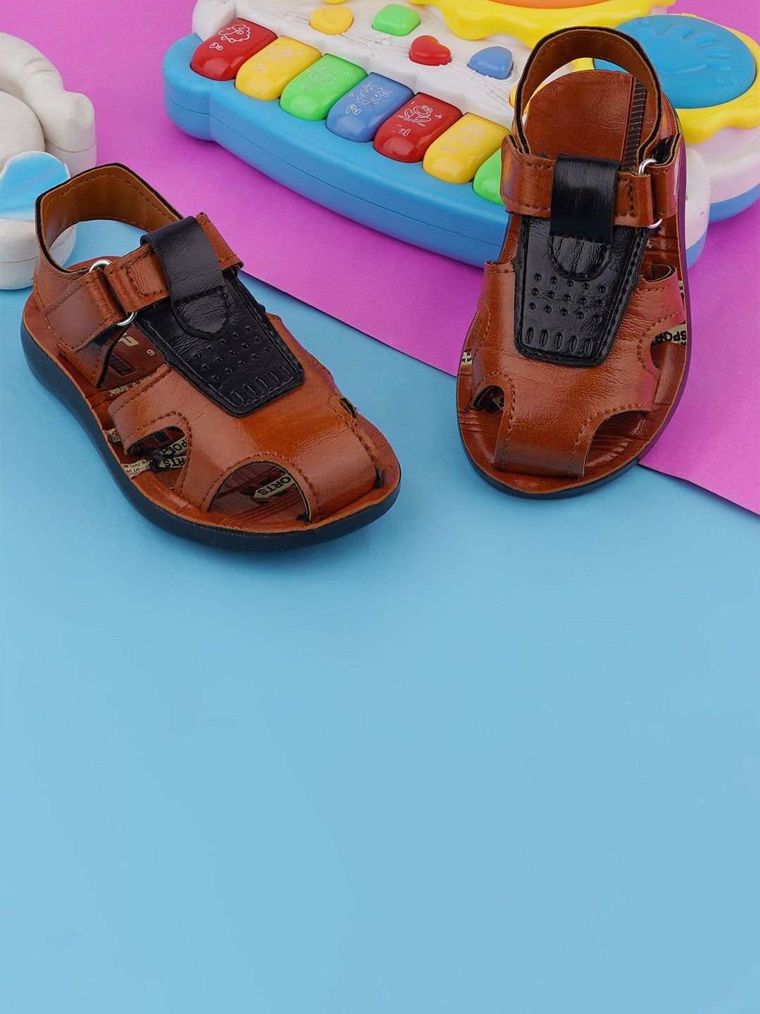 BAESD Boys Shoe-Style Sandals