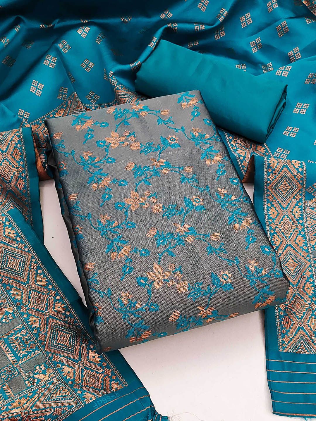 HERE&NOW Embellished Unstitched Dress Material