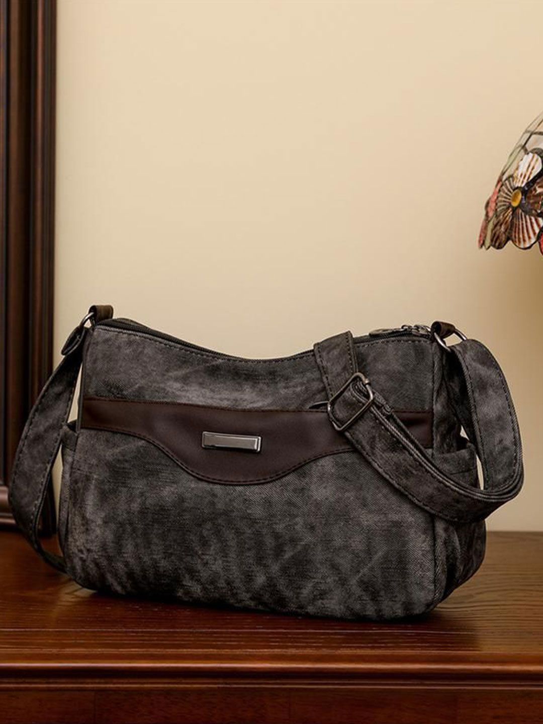 corsica DressBerry Women Printed Shoulder Bag-picture-16