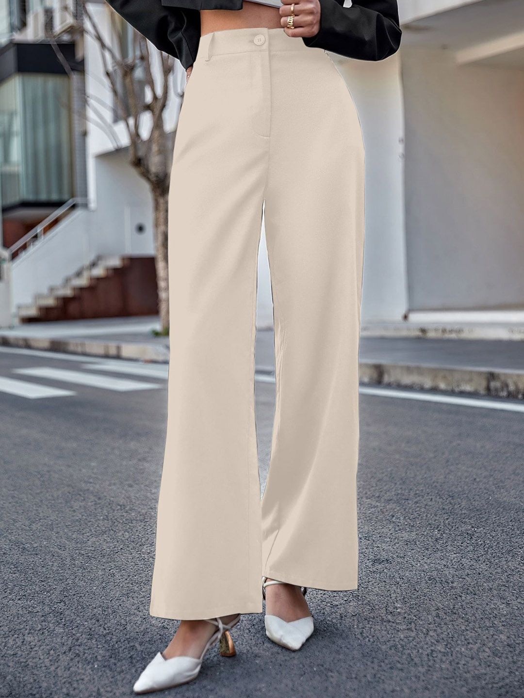 AAHWAN Women Loose Fit High-Rise Pleated Trousers-picture-47