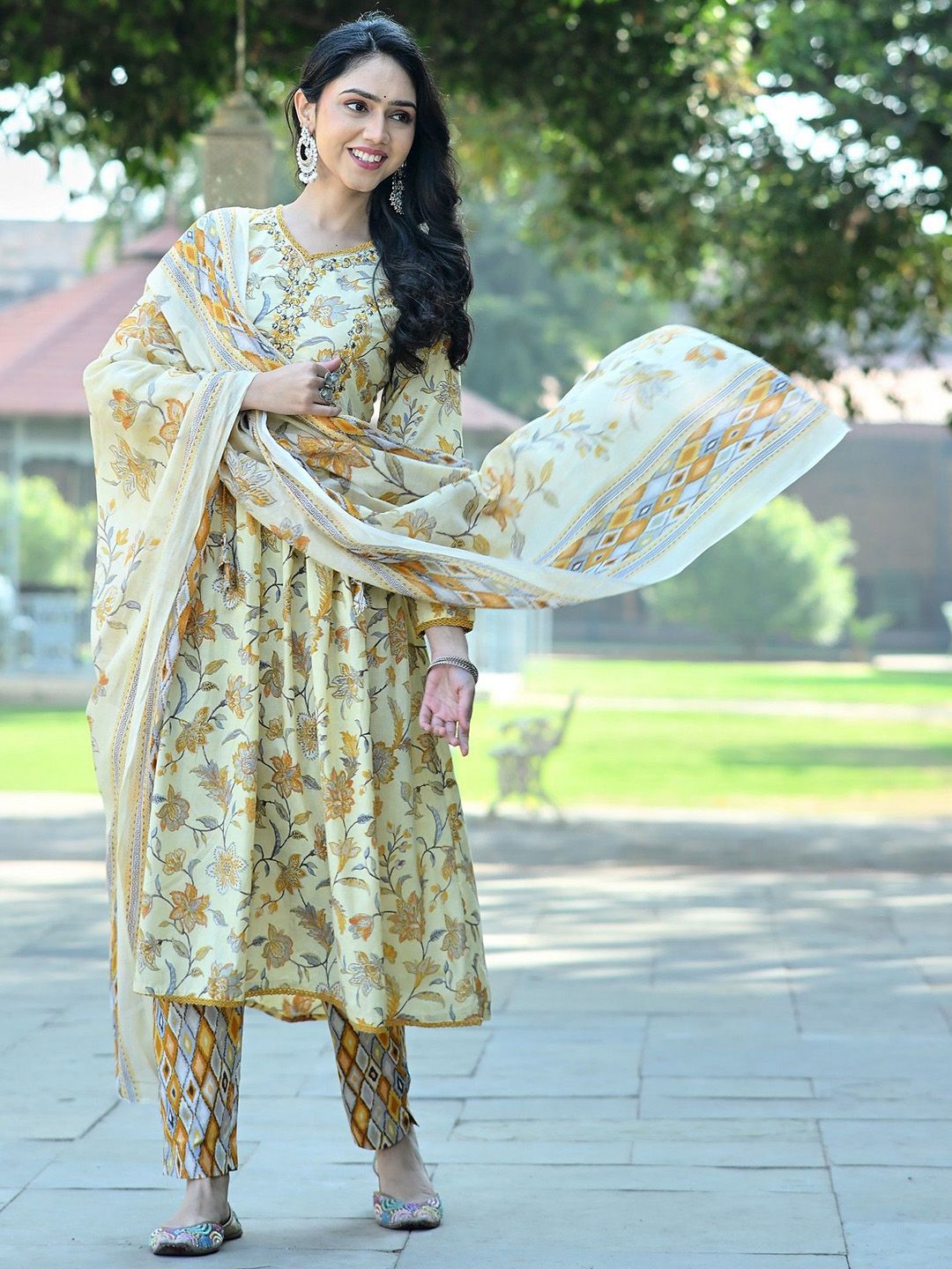 Anouk Ethnic Motifs Printed Pure Cotton Kurta With Trousers & Dupatta-picture-23
