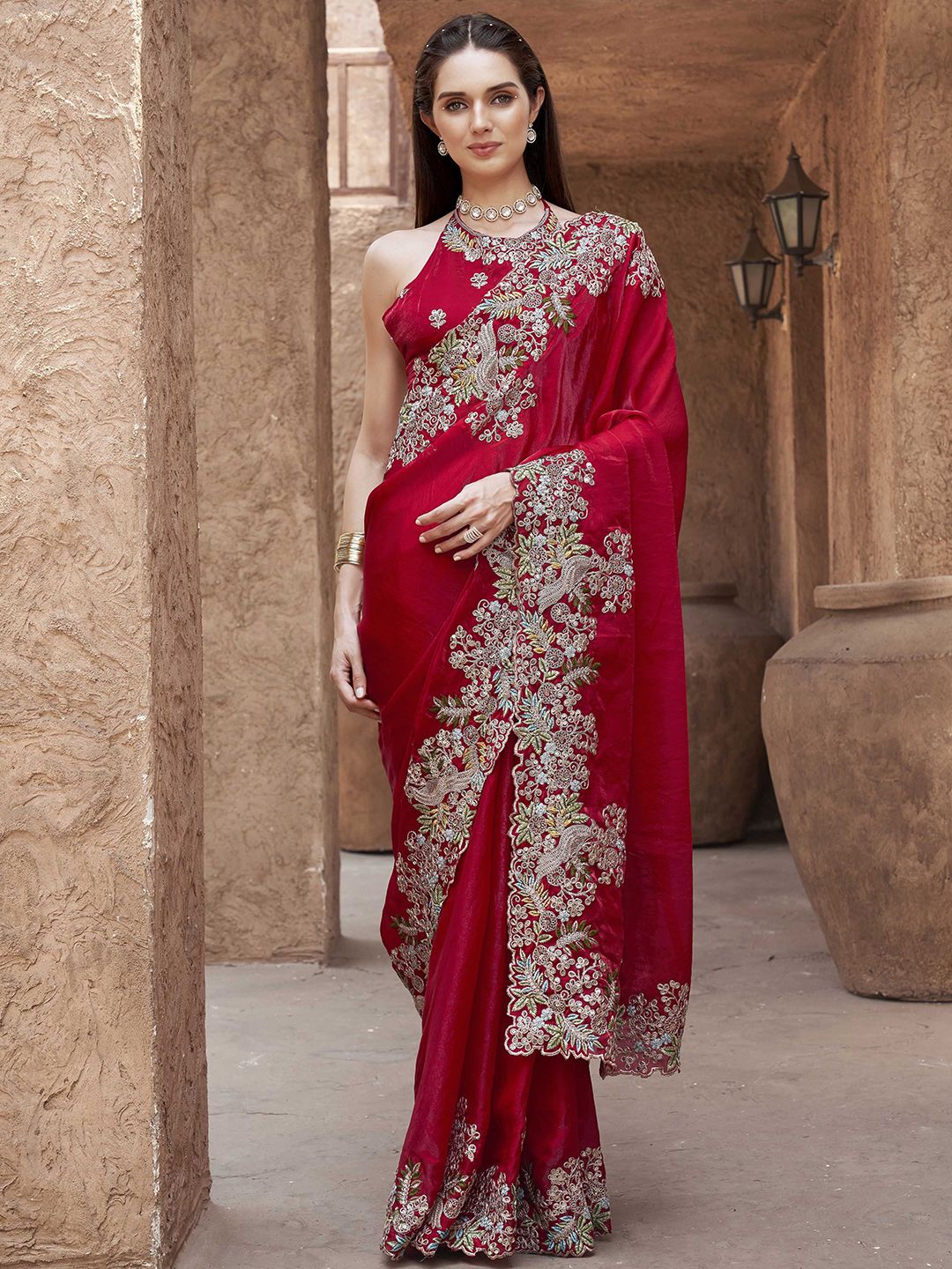 Tikhi Imli Women Embroidered Saree