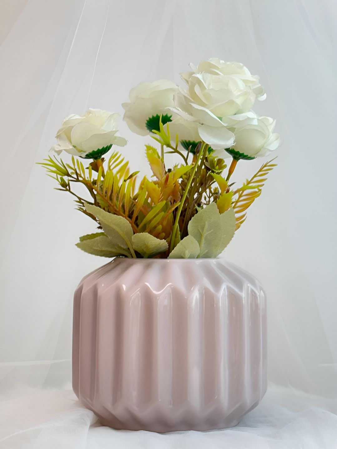 Art Street Pink Ribbed Ceramic FlowerVases-picture-26