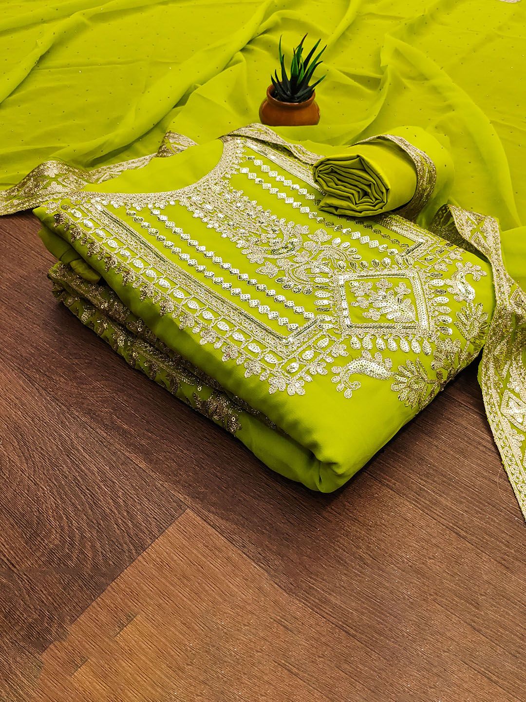HERE&NOW Floral Embellished Unstitched Dress Material