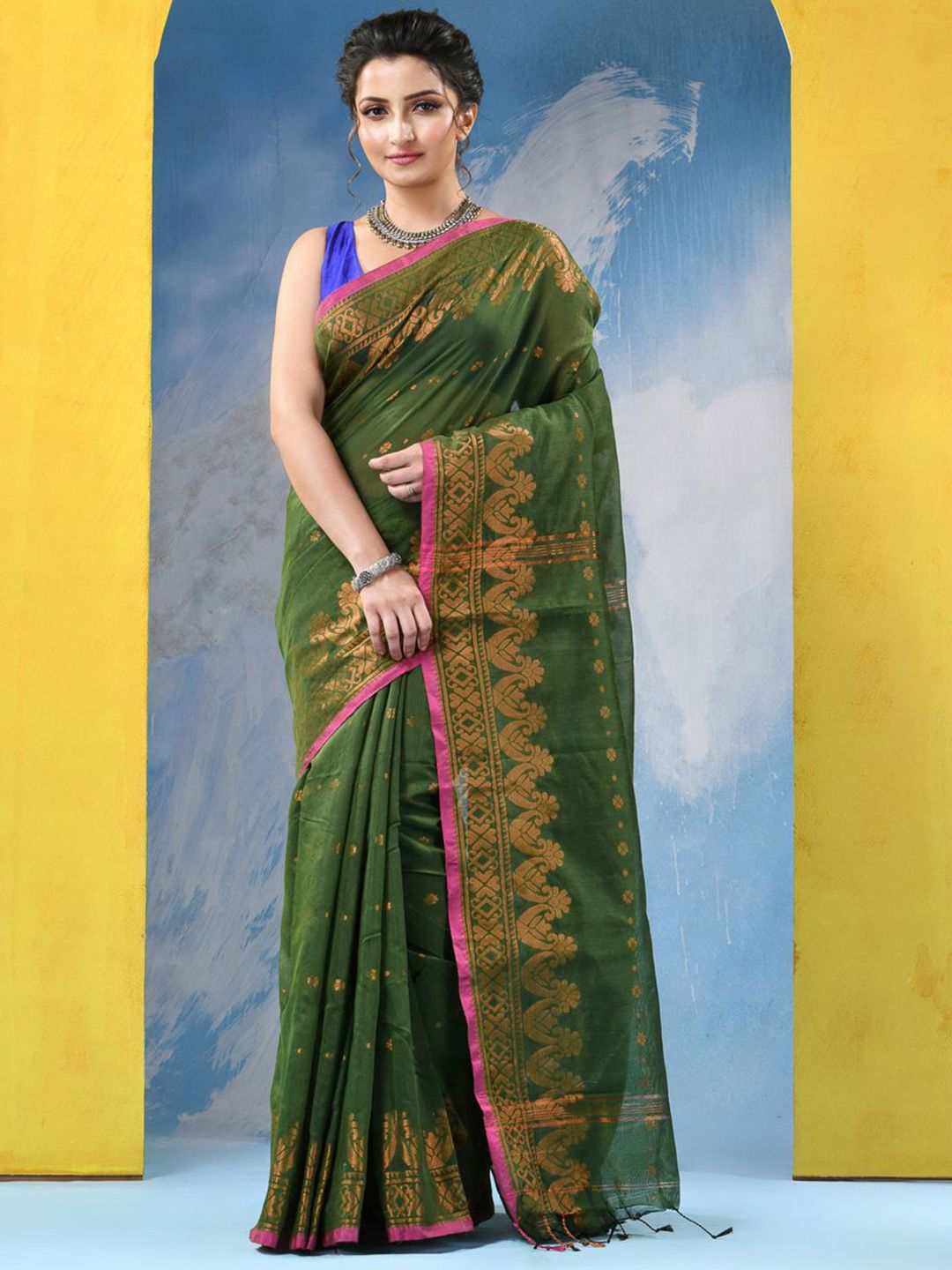 DESH BIDESH Women Woven Design Zari Saree-picture-11