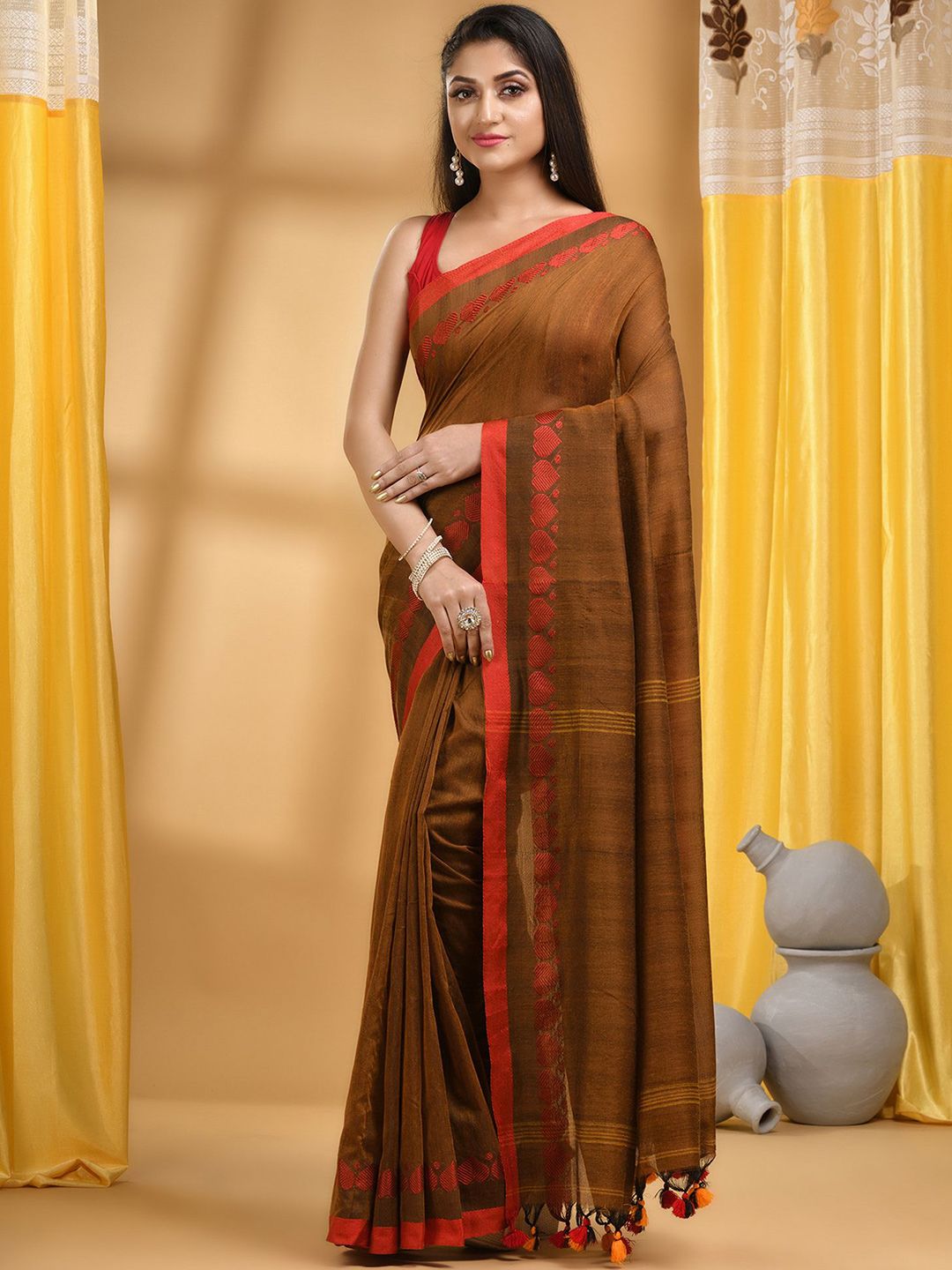 DESH BIDESH Woven Design Pure Cotton Taant Saree-picture-29