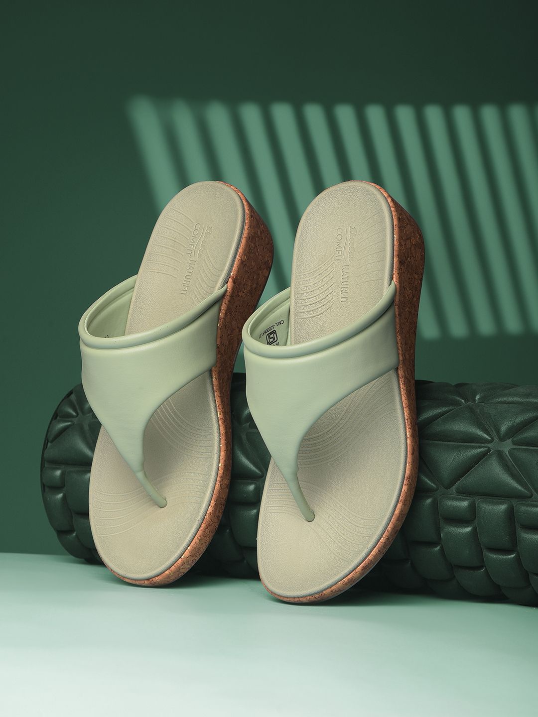 Bata comfit Women Comfortable Platform Sandals-picture-13