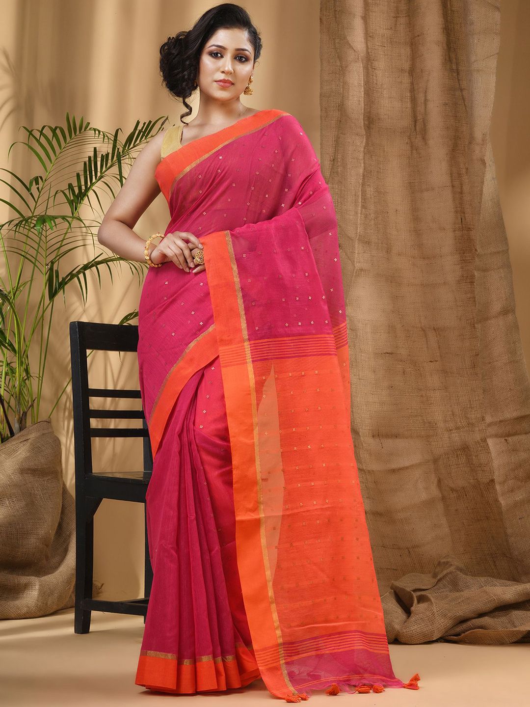 DESH BIDESH Woven Design Taant Saree-picture-25
