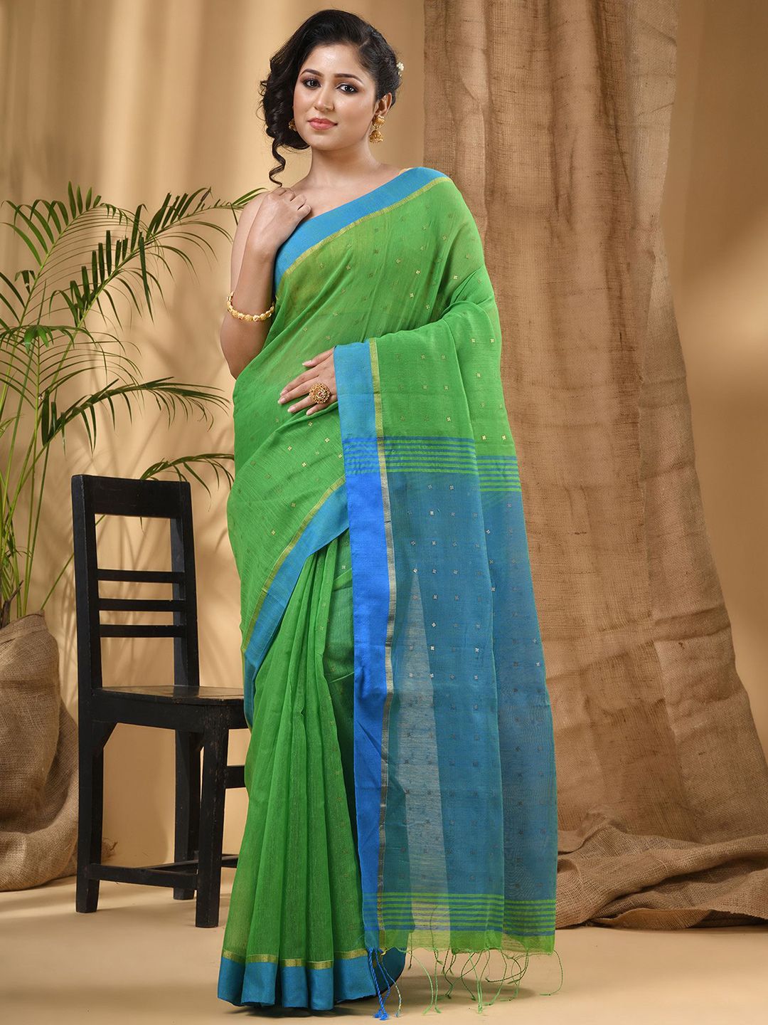 DESH BIDESH Woven Design Taant Saree-picture-23