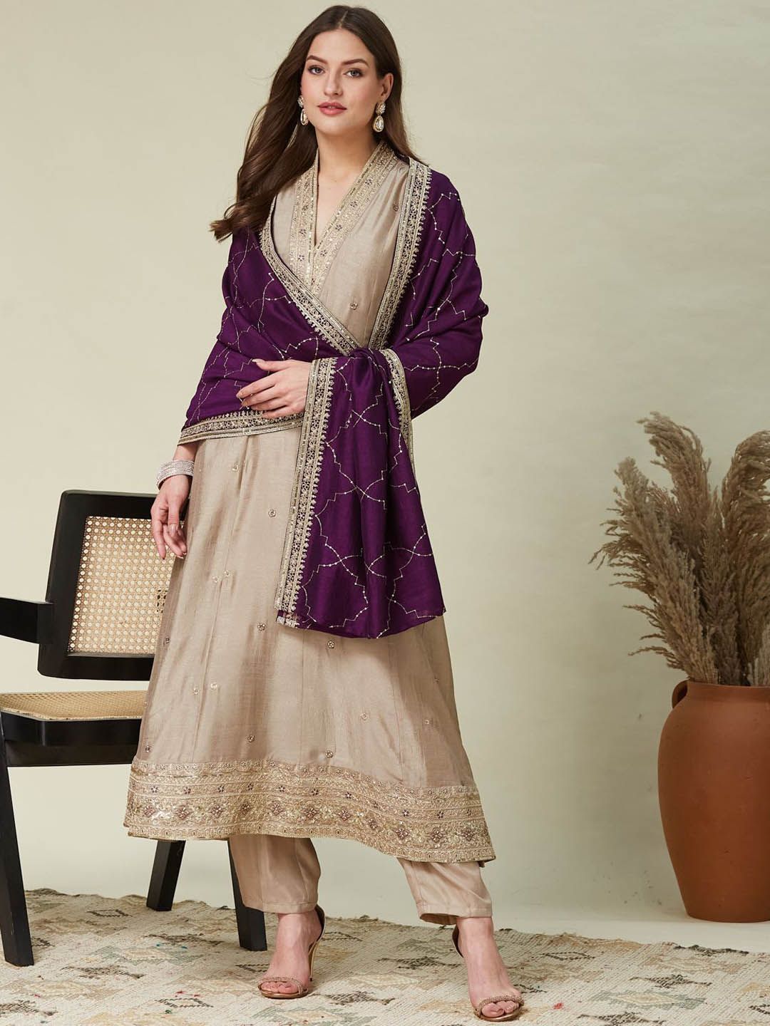 MOKOSH Floral Embroidered V-Neck Sequinned A-Line Kurta With Trousers & Dupatta-picture-26