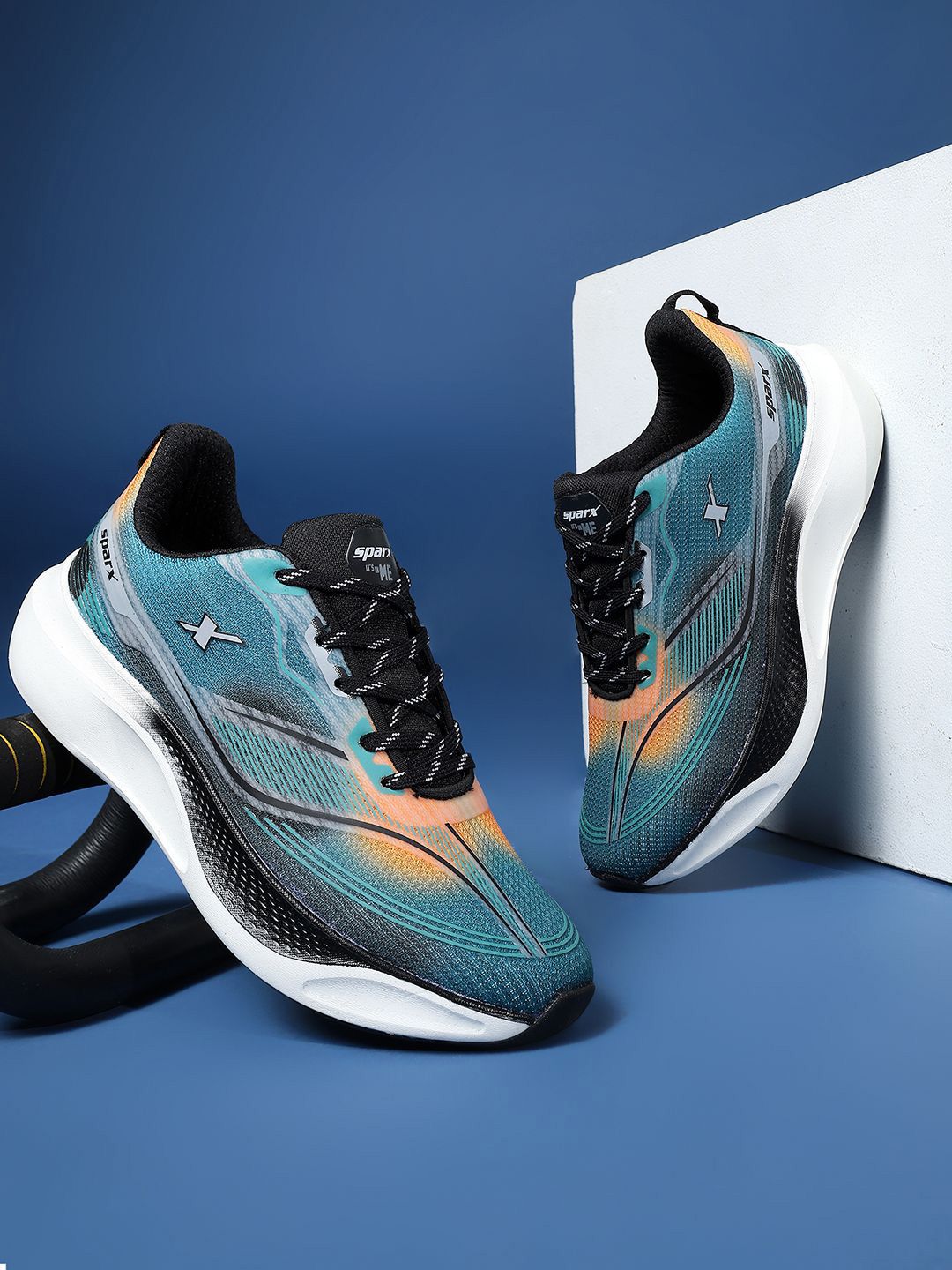 Sparx Men Training or Gym Marking Shoes