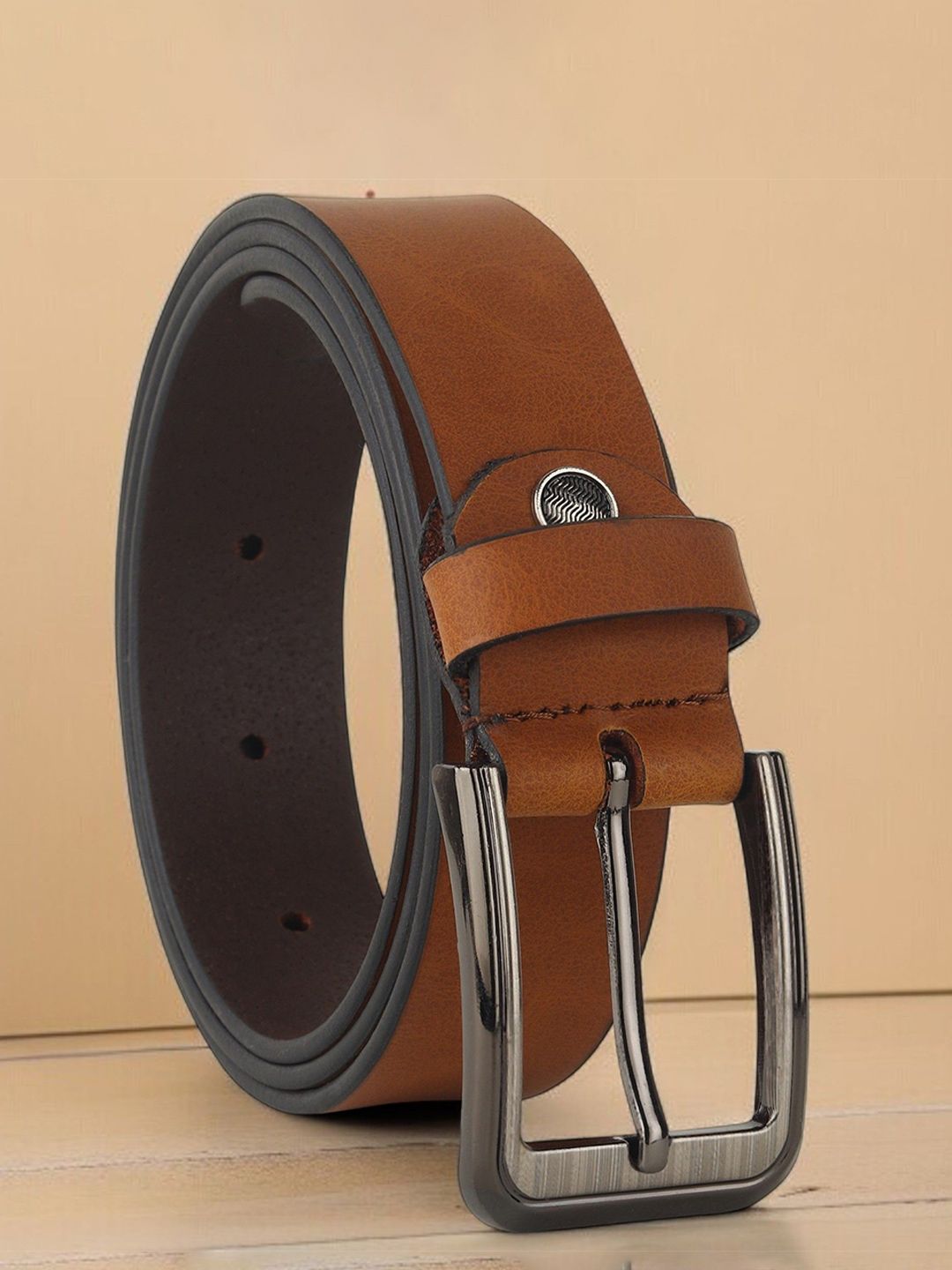 The Roadster Lifestyle Co Men Textured Leather Belt-image-26