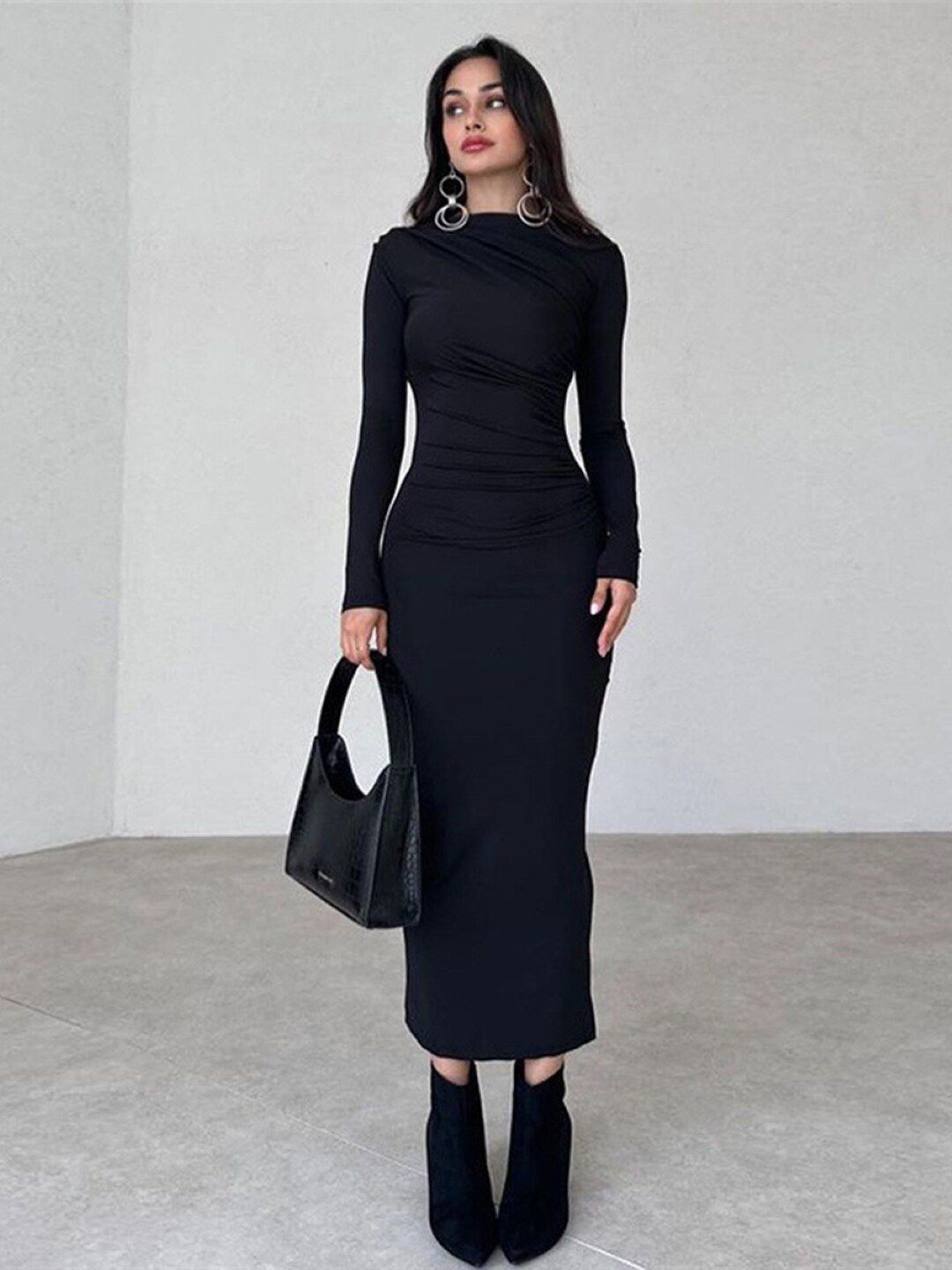 StyleCast Black Round Neck Maxi Bodycon Dress