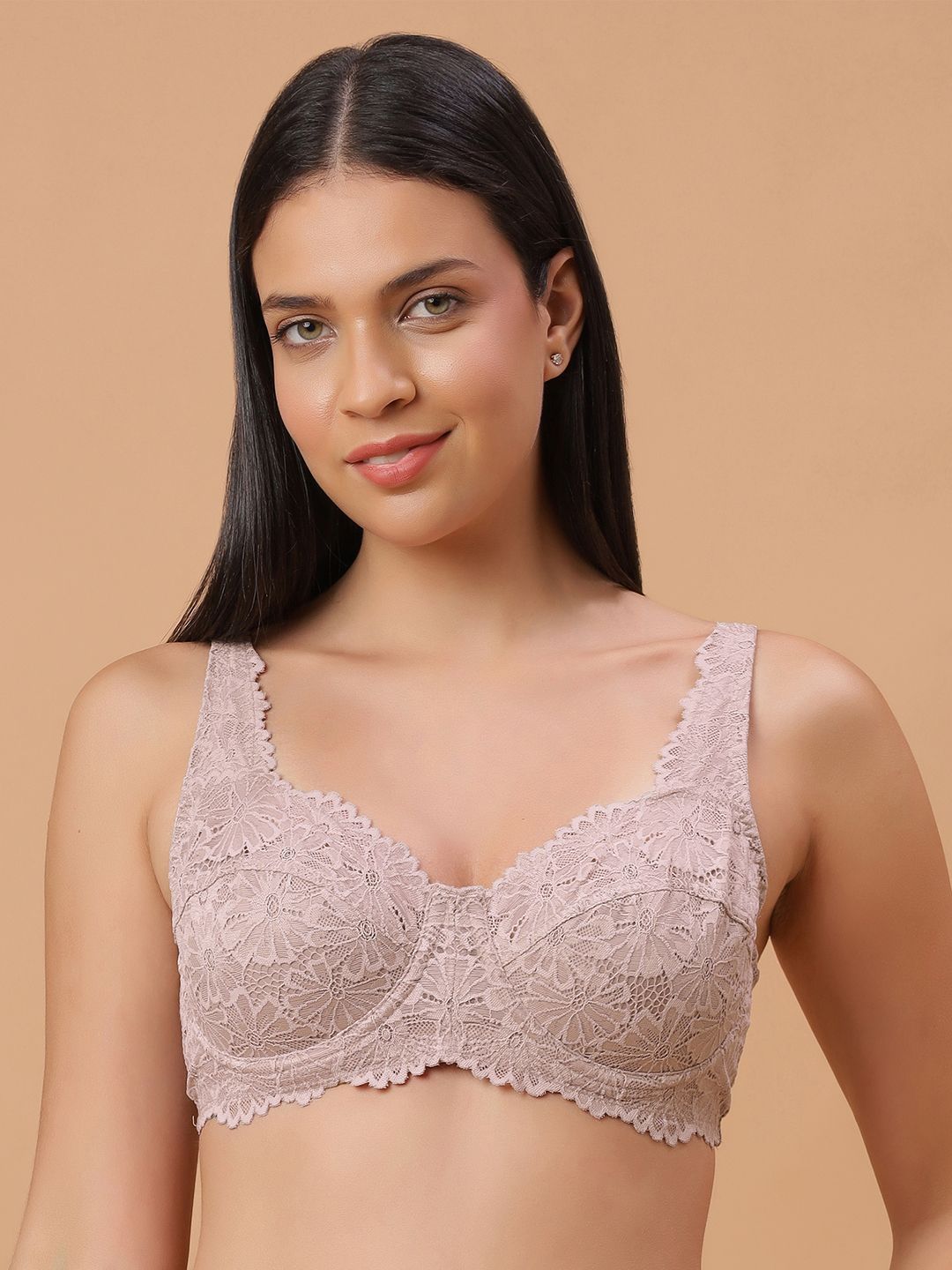 Soie Non Padded Full-Coverage Lacy Bra with Flexi Underwire