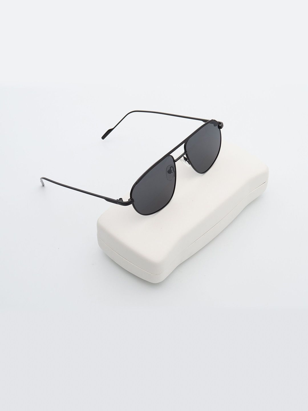 PELLE LUXUR Unisex Round Sunglasses with UV Protected Lens PL25GS212-image-14