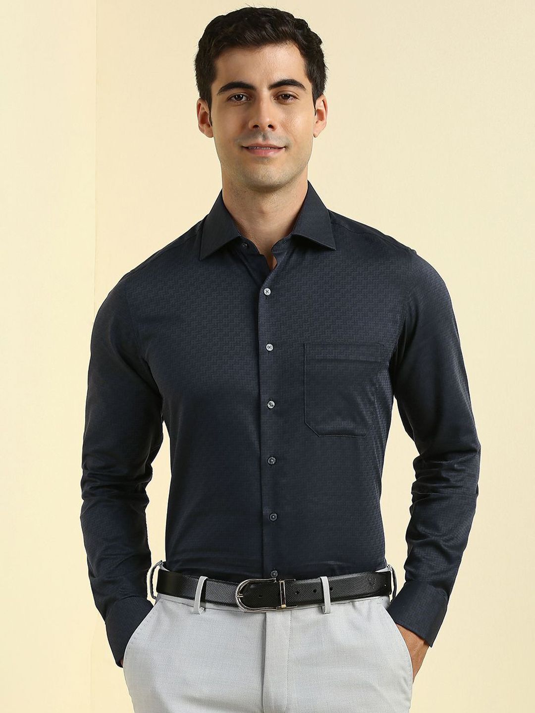 Allen Solly Sport Men Slim Fit Geometric Printed Spread Collar Cotton Formal Shirt-picture-26