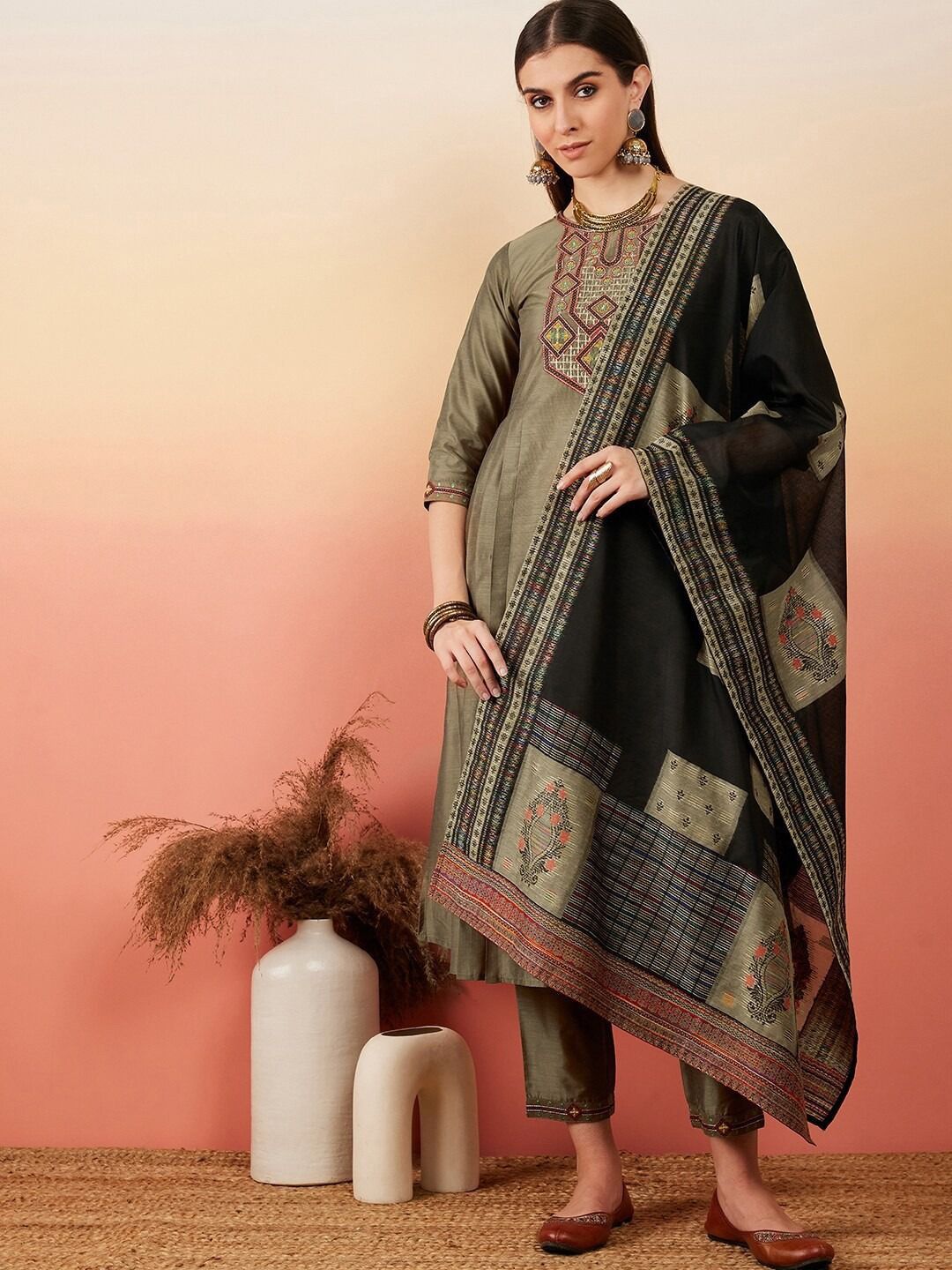 Sangria Women Embroidered Kurta & Trousers With Dupatta