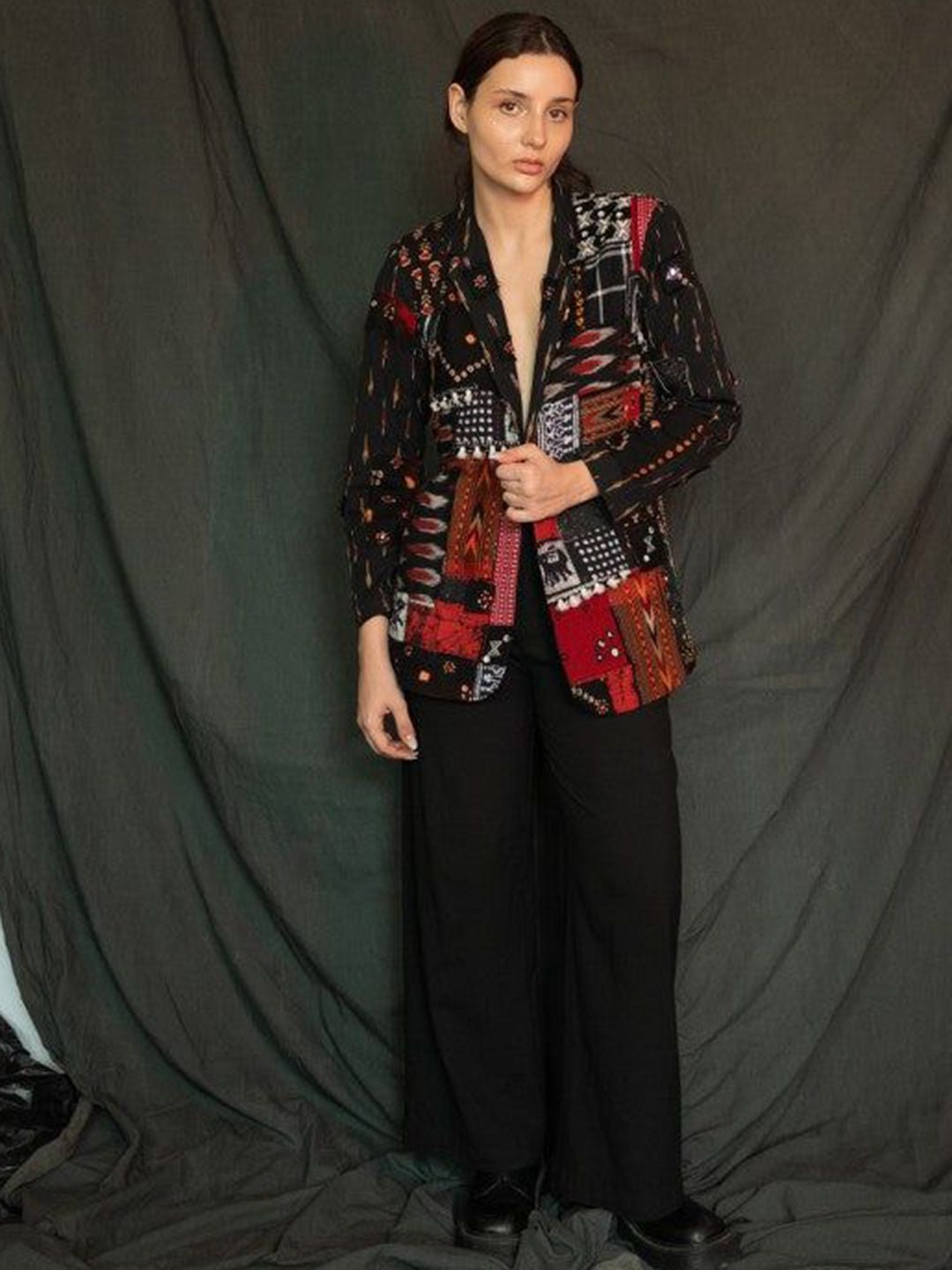 Swaroop by Swati Bhatia Printed Cotton Front Open Blazer-picture-46