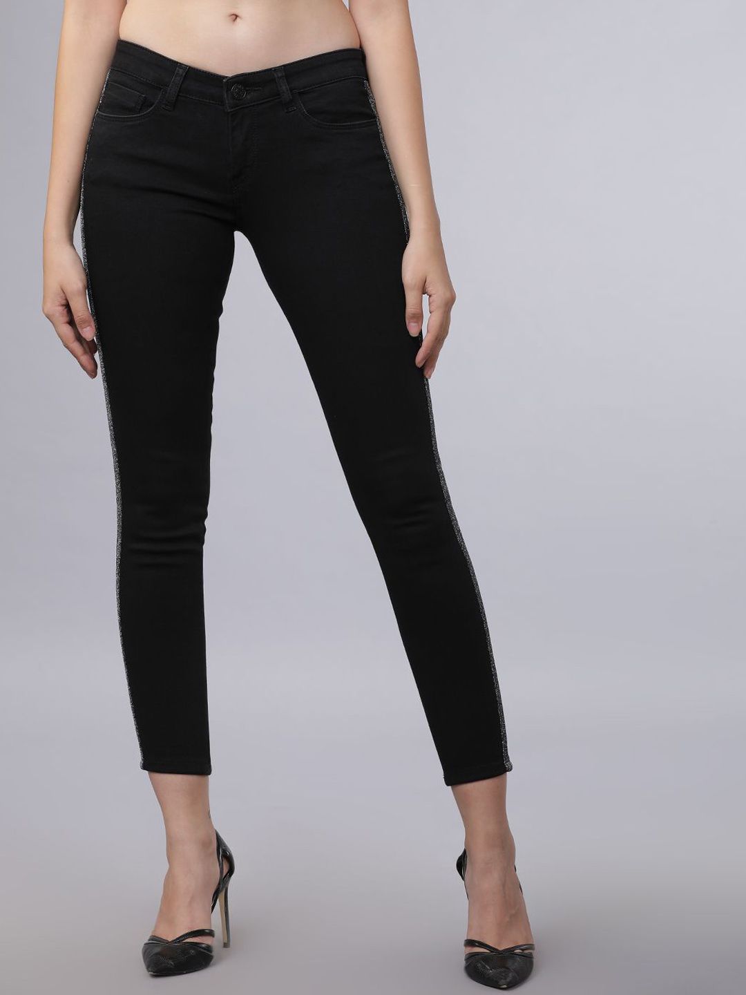 Tokyo Talkies Women Slim Fit High-Rise Light Fade Jeans-picture-53