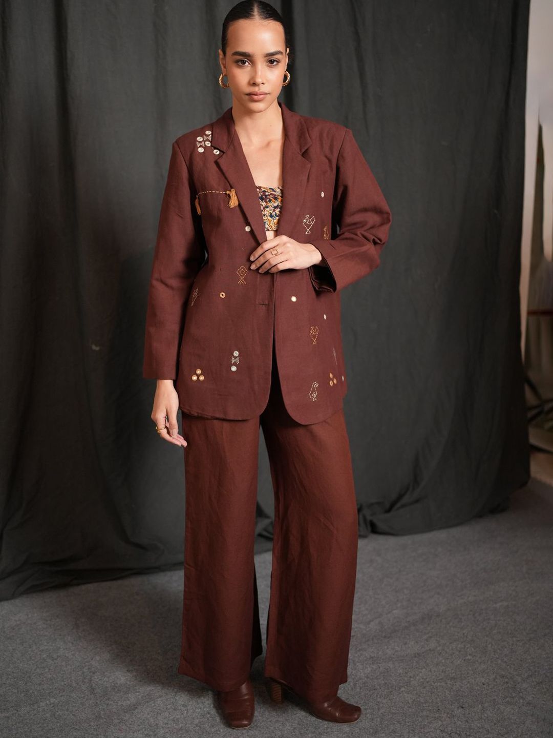 Swaroop by Swati Bhatia Tailored-Fit Front Open Blazer-image-42