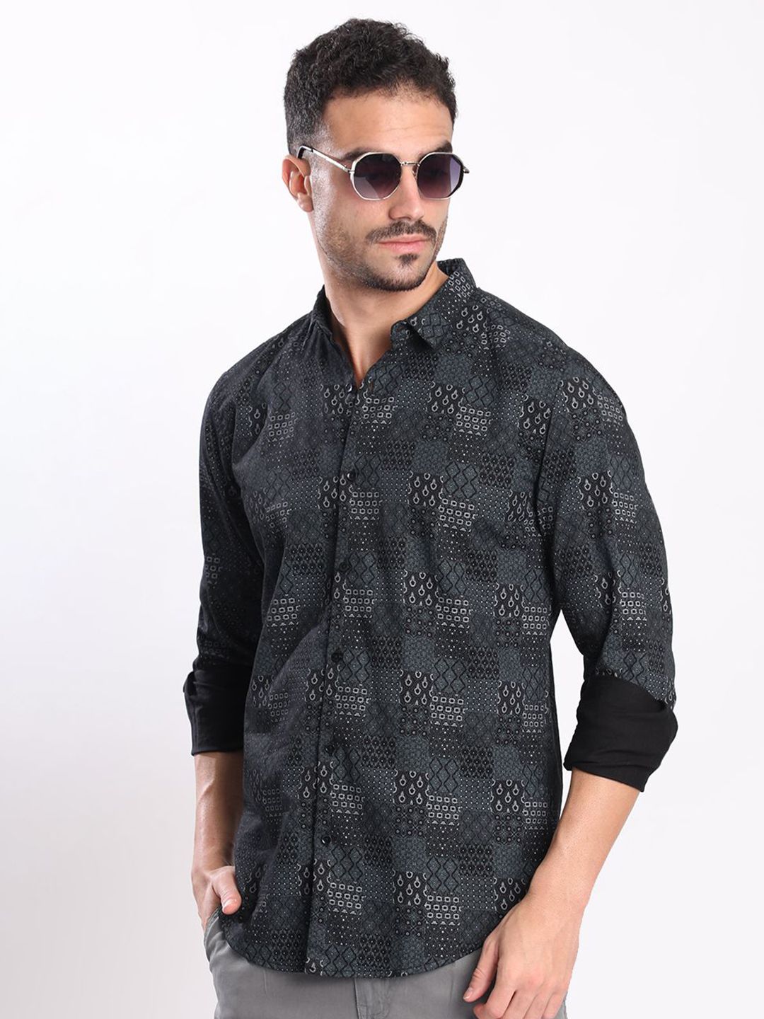 IVOC Men Slim Fit Printed Spread Collar Cotton Shirt-picture-19