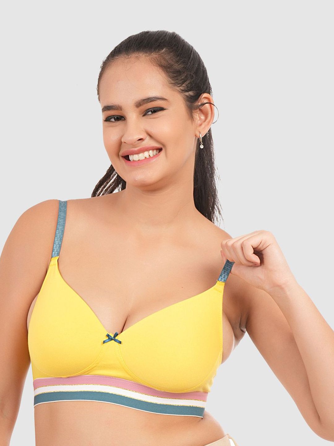 DressBerry Women Full Coverage Lightly Padded Bra