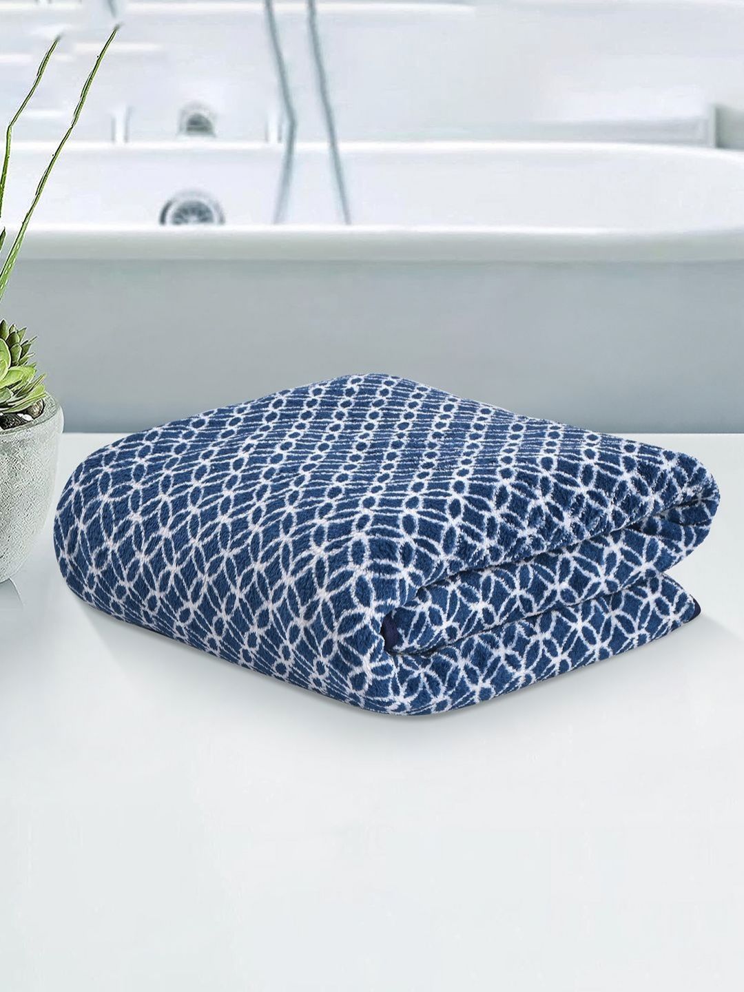 Myntra Elegant Homes Blue Printed Microfiber 400 GSM Bath Towel-picture-15