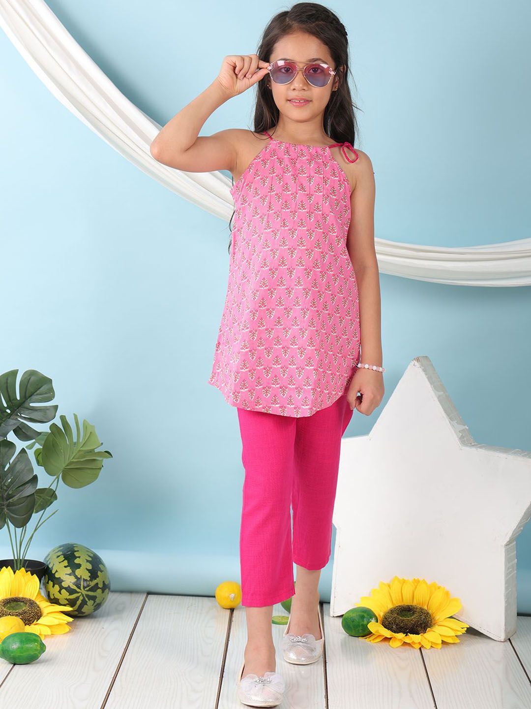 Sangria Girls Floral Printed Pure Cotton Straight Kurti & Trousers Sets-picture-24