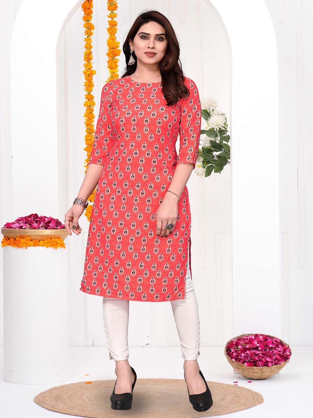 Moda Rapido Ethnic Motifs Printed Round Neck Straight Kurtas-picture-37