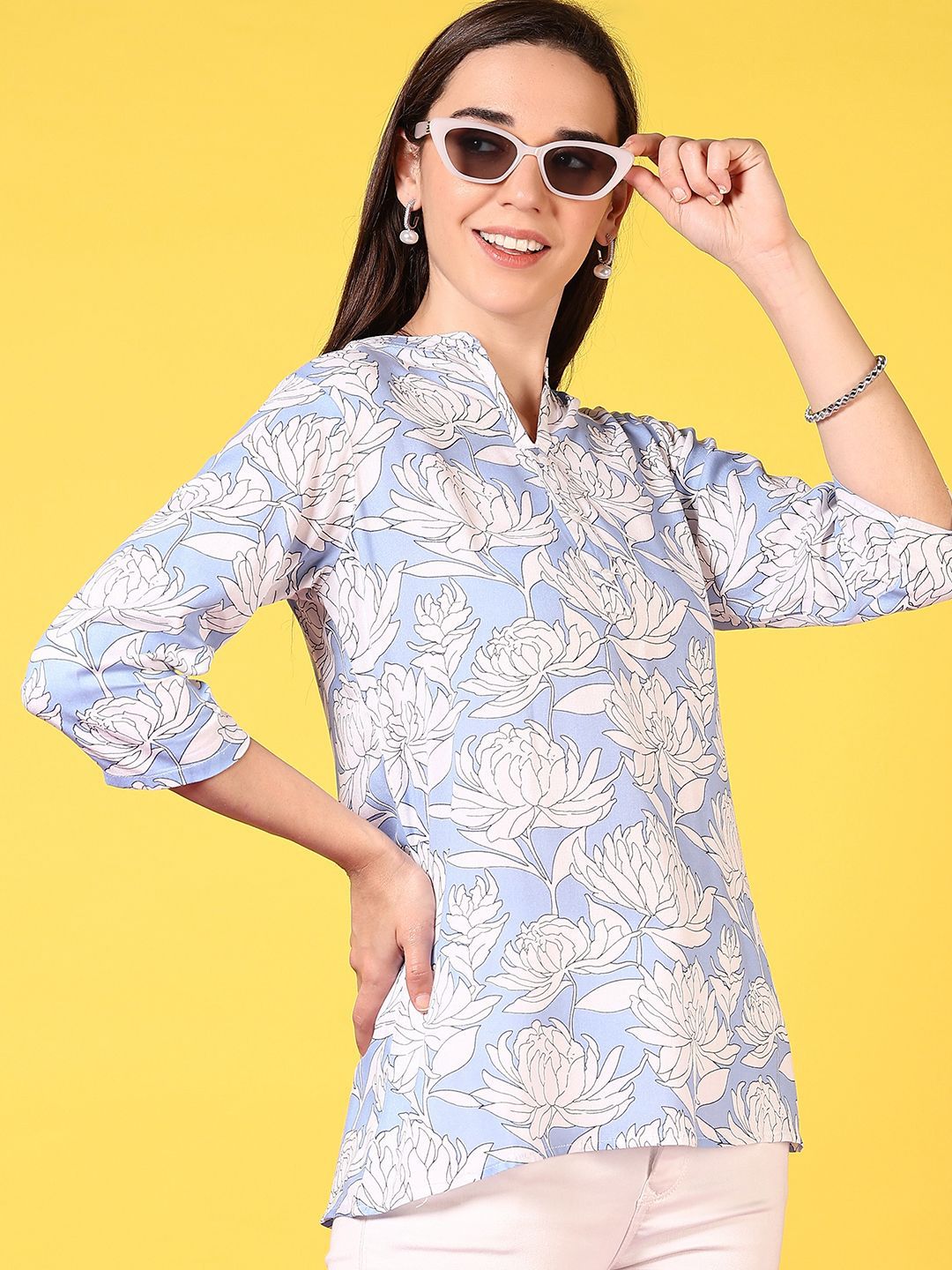 V-Mart Women Floral Print Mandarin Collar Regular Top-image-20