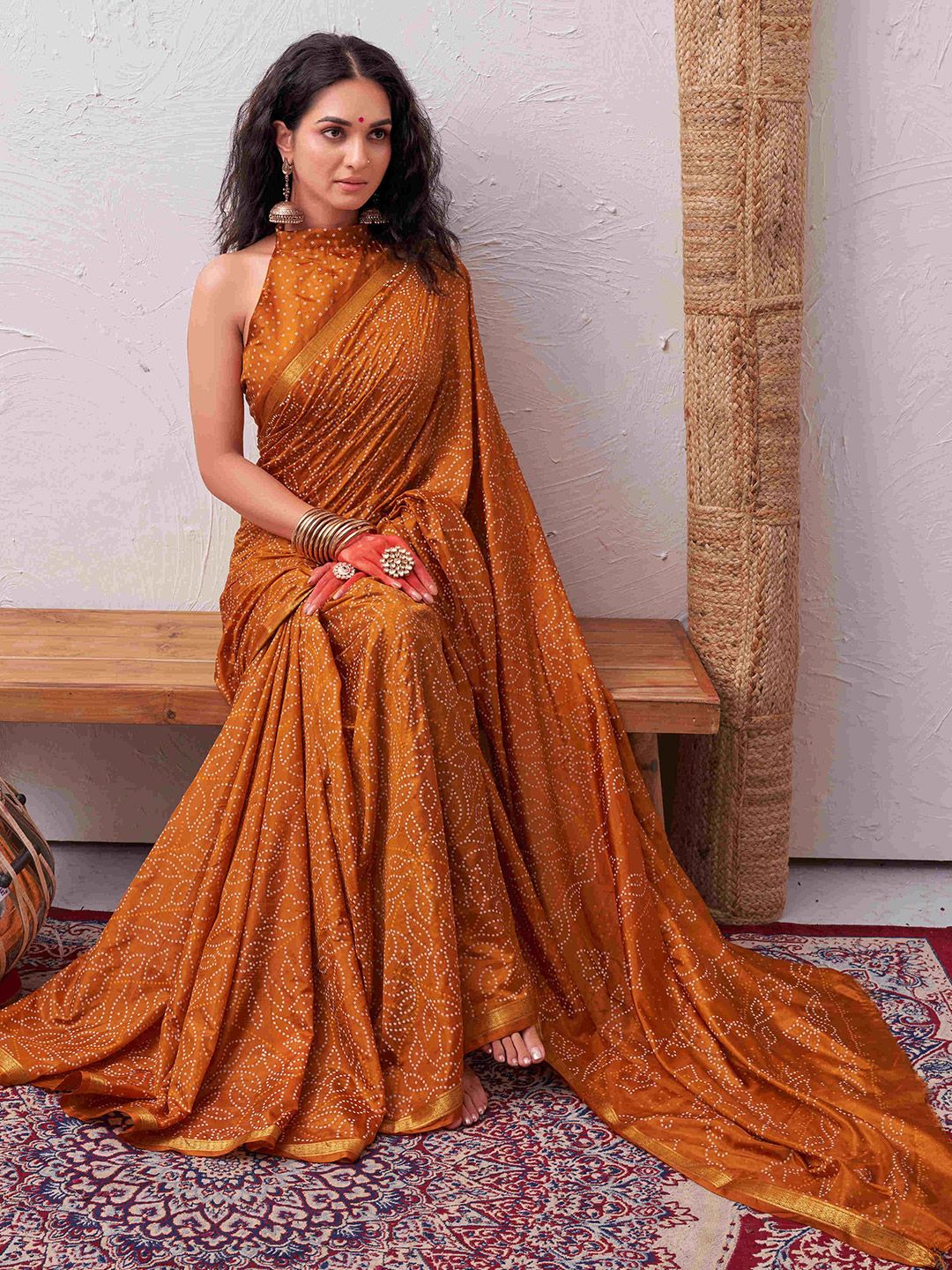 HERE&NOW Bandhani Zari Silk Blend Bandhani Saree-image-13