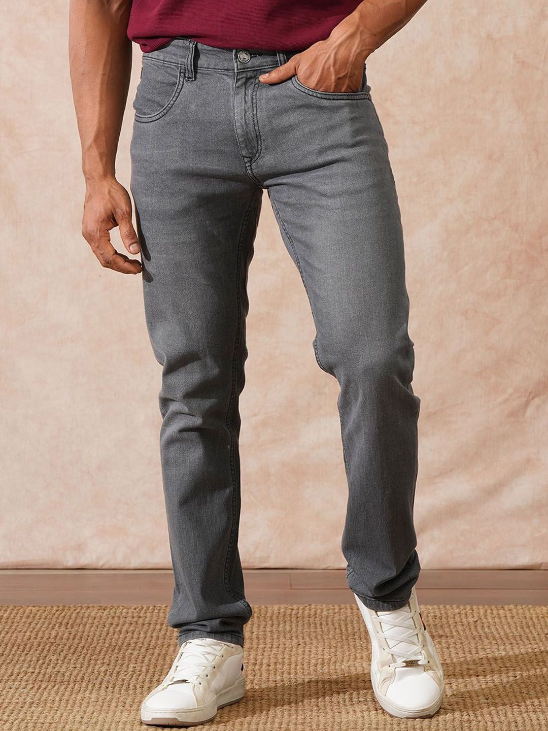 WROGN Men Comfort Tapered Fit Jeans-picture-10