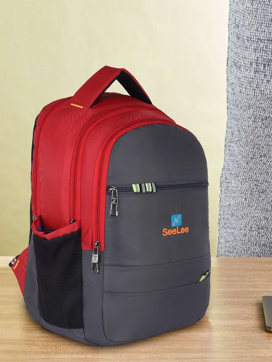 Seenlee Men Colourblocked Backpack with Compression Straps-image-5