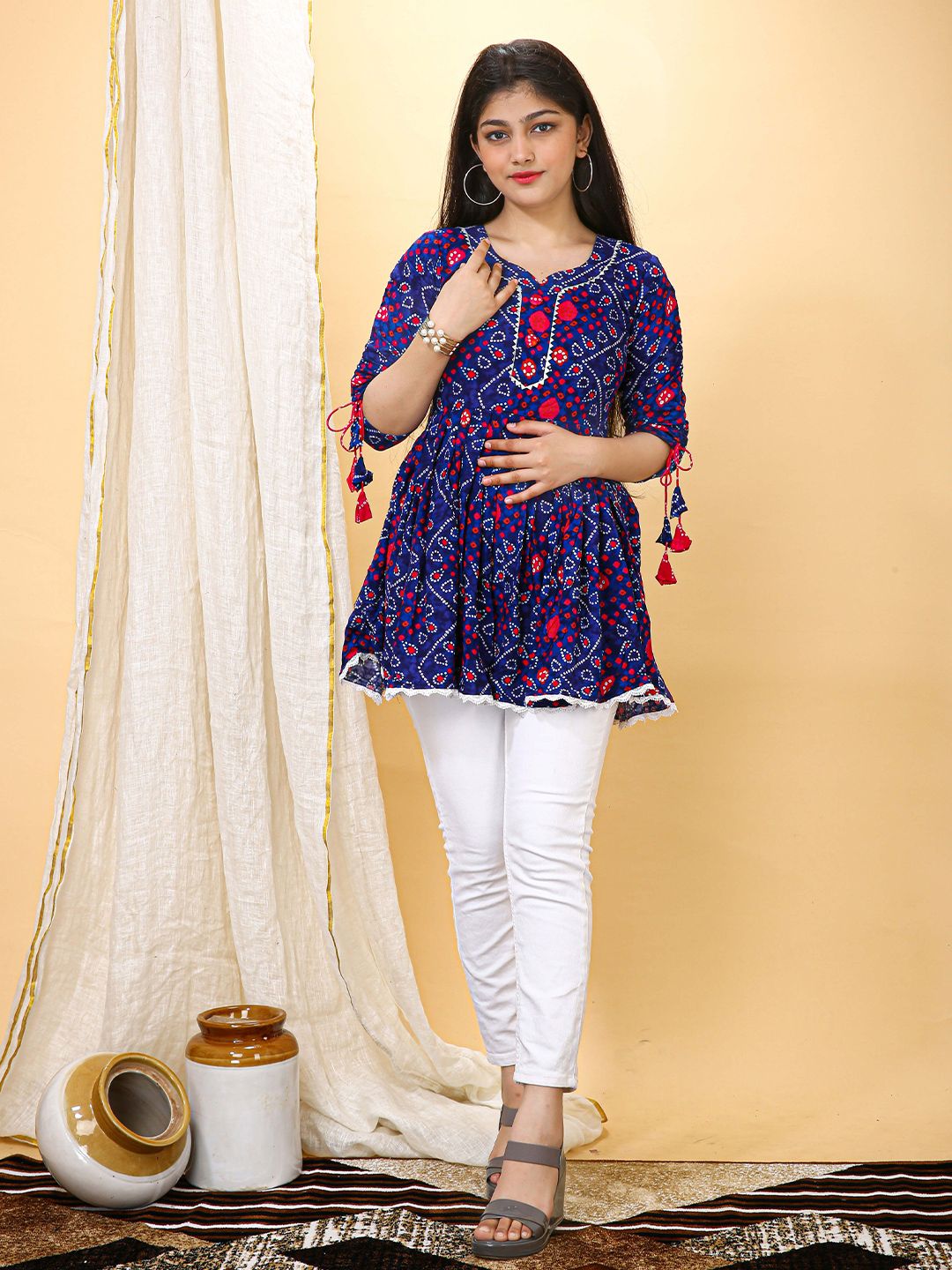FULPARI Bandhani Printed V-Neck Anarkali Kurti-image-33