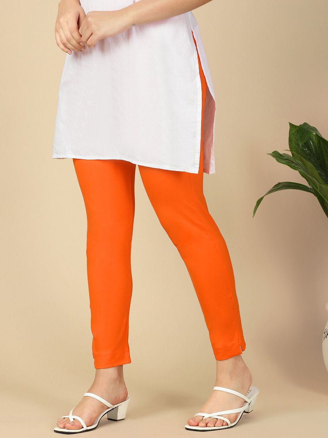 PYNK Women Mid-Rise Ankle-Length Leggings-picture-51