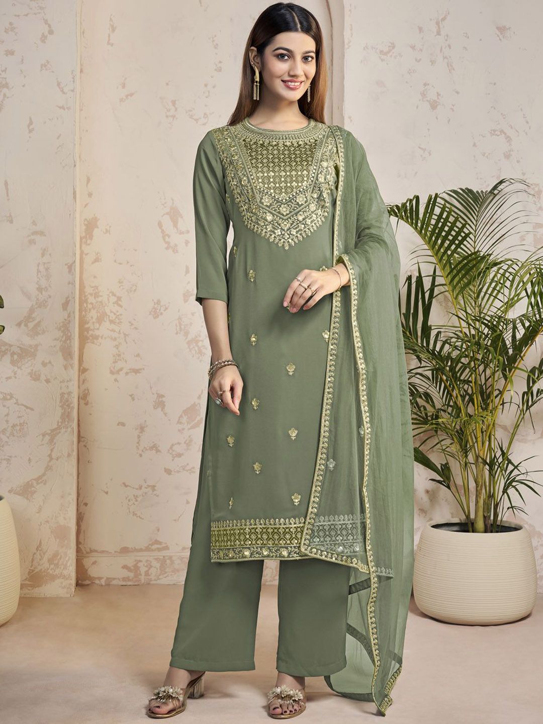 Women Black Yoke Design Pleated Kurta with Palazzos & With Dupatta