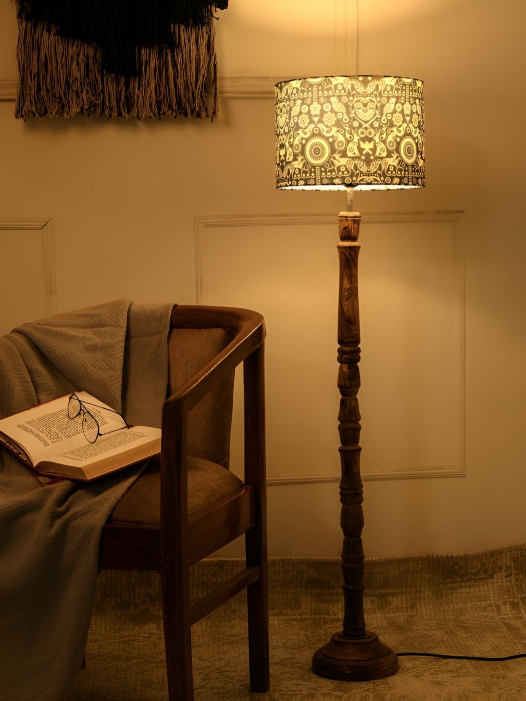 green girgit White & Brown Printed Wooden Floor Lamp-image-35