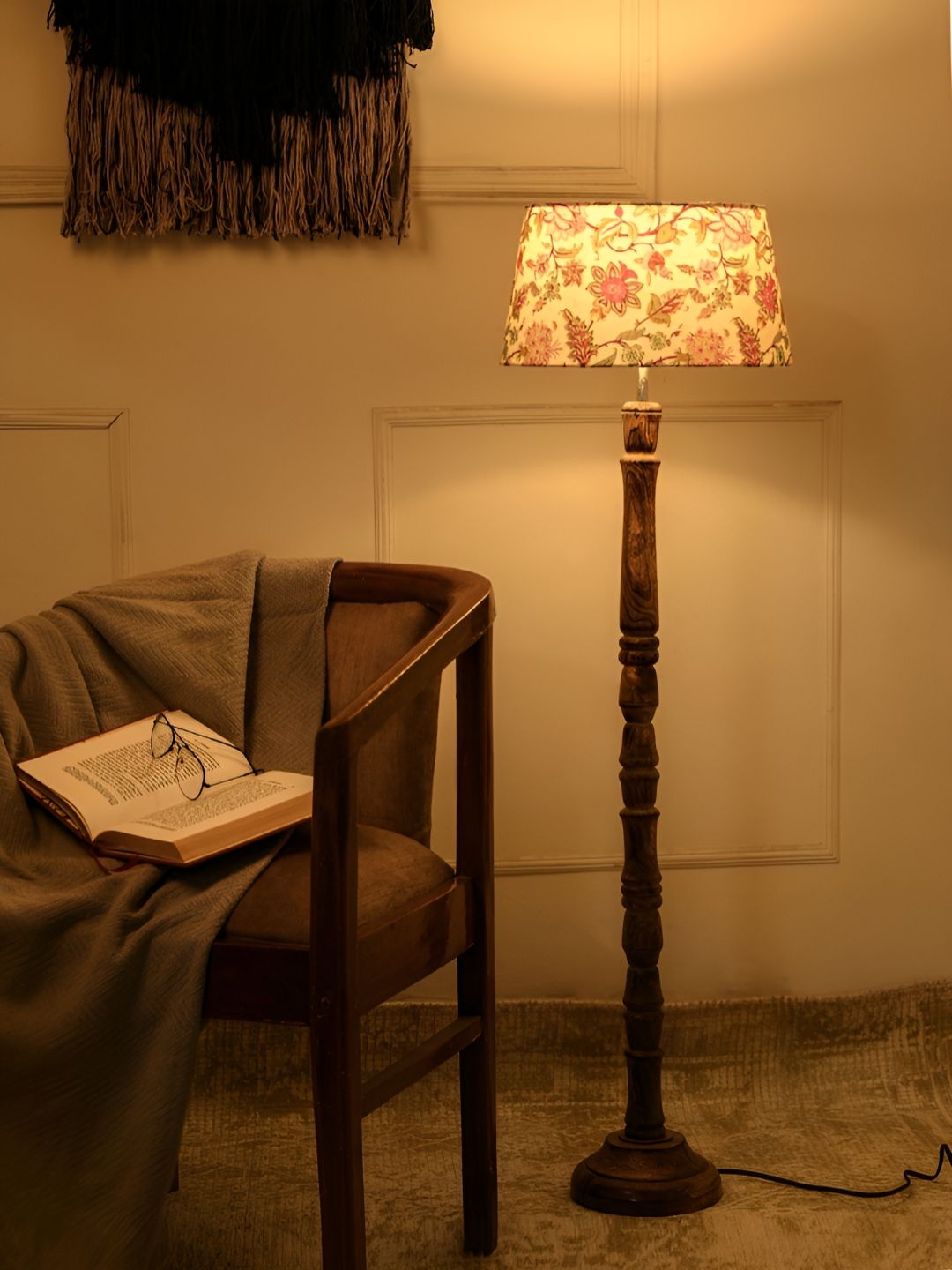 green girgit Brown & Pink Printed Wooden Floor Lamp-image-47