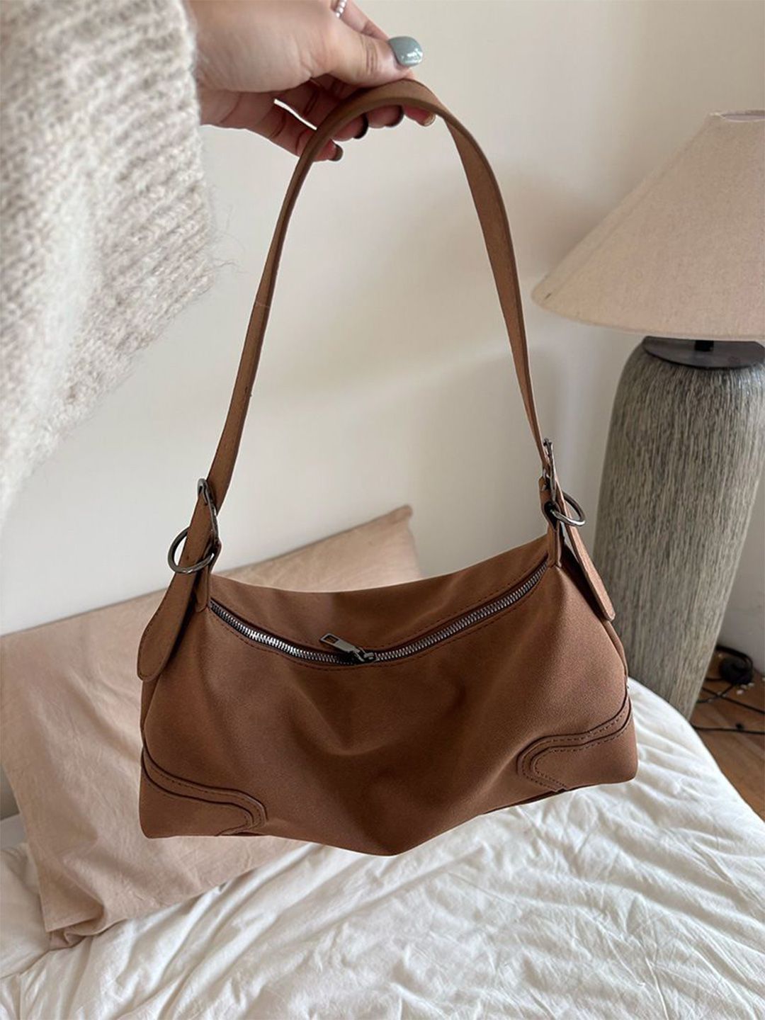 corsica DressBerry PU Oversized Structured Shoulder Bag with Quilted-picture-11