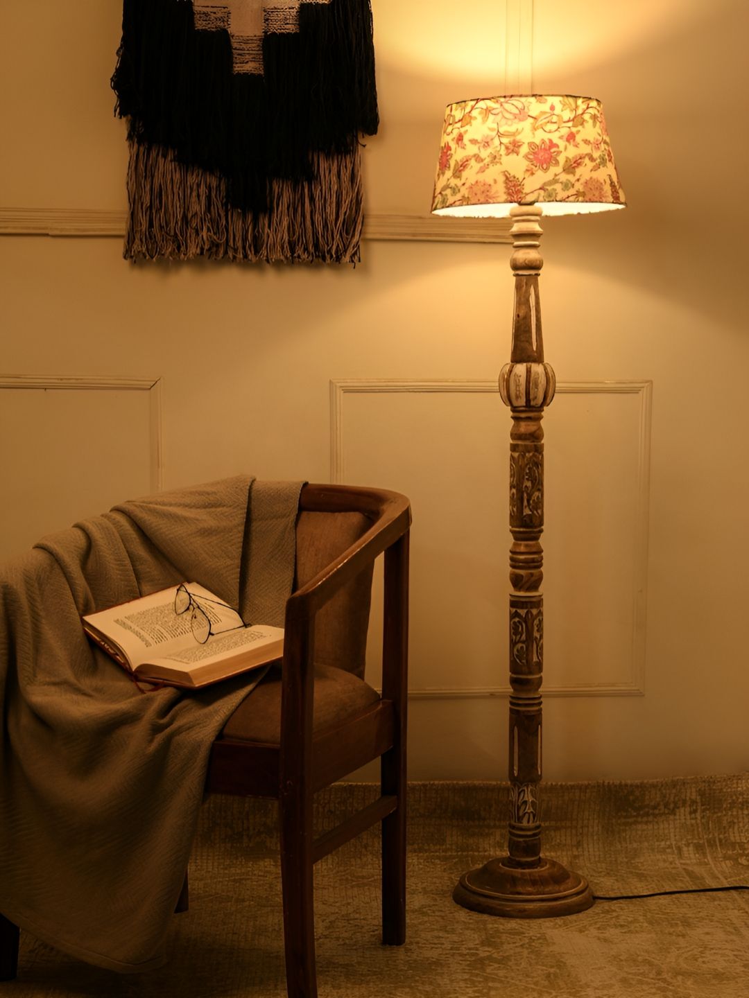 green girgit Pink & Brown Printed Wood Floor Lamps-picture-27