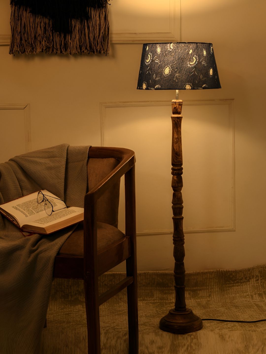 green girgit Blue & Brown Printed Wooden Floor Lamp-image-31
