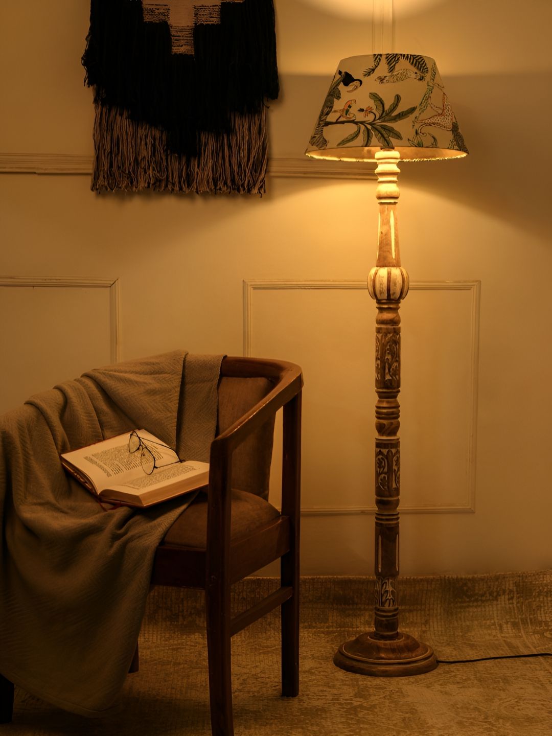 green girgit Off White & Brown Printed Wooded Floor Lamps-picture-36