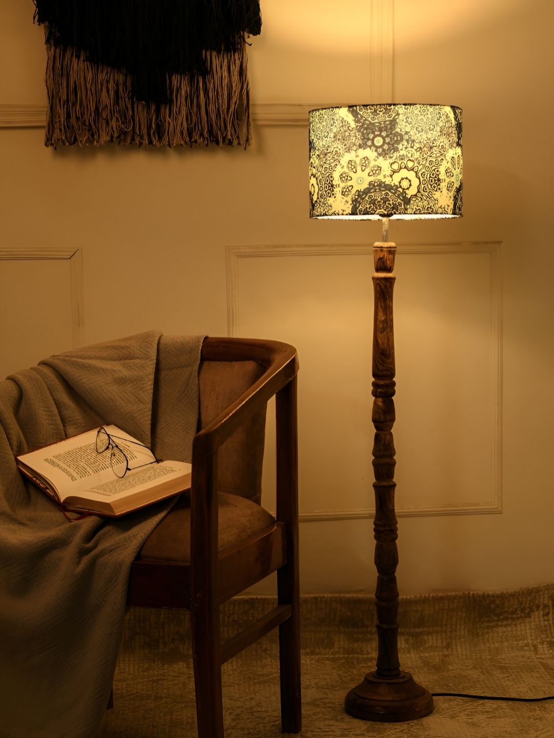 green girgit Brown & Blue Printed Wooded Floor Lamps-image-38