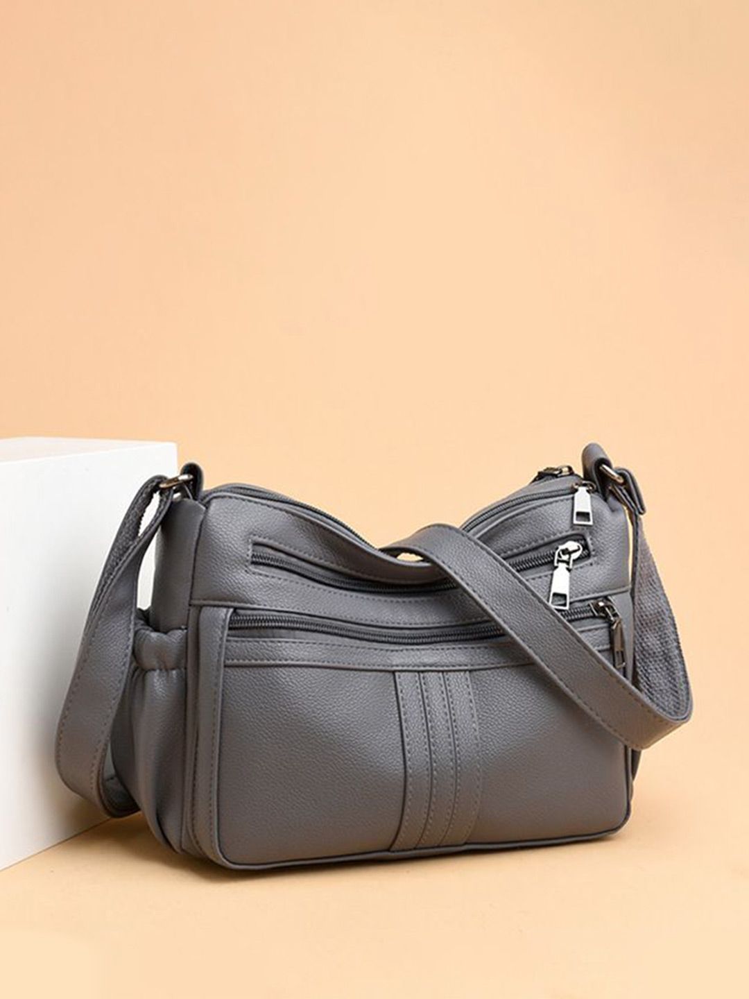 corsica DressBerry Striped PU Oversized Structured Shoulder Bag with Fringed-picture-27