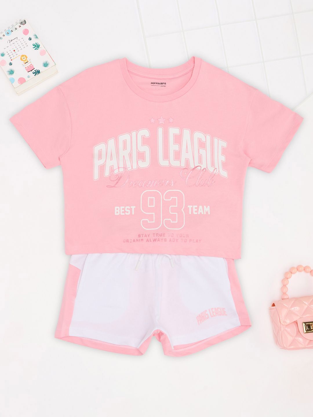 Pantaloons Junior Girls Typography Printed Night suit