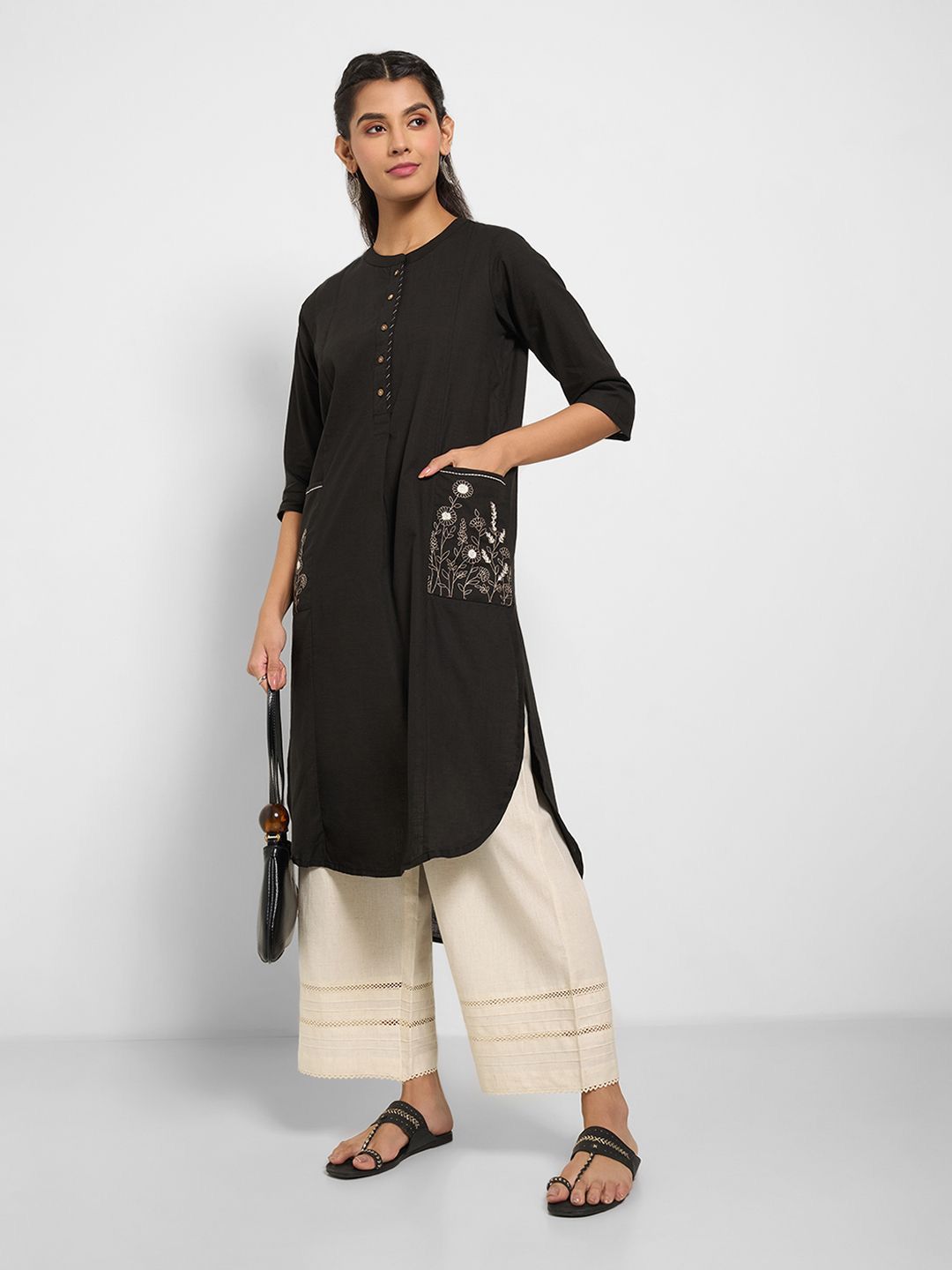 RANGMANCH BY PANTALOONS Women Embroidered Thread Work Pathani Kurta-picture-40