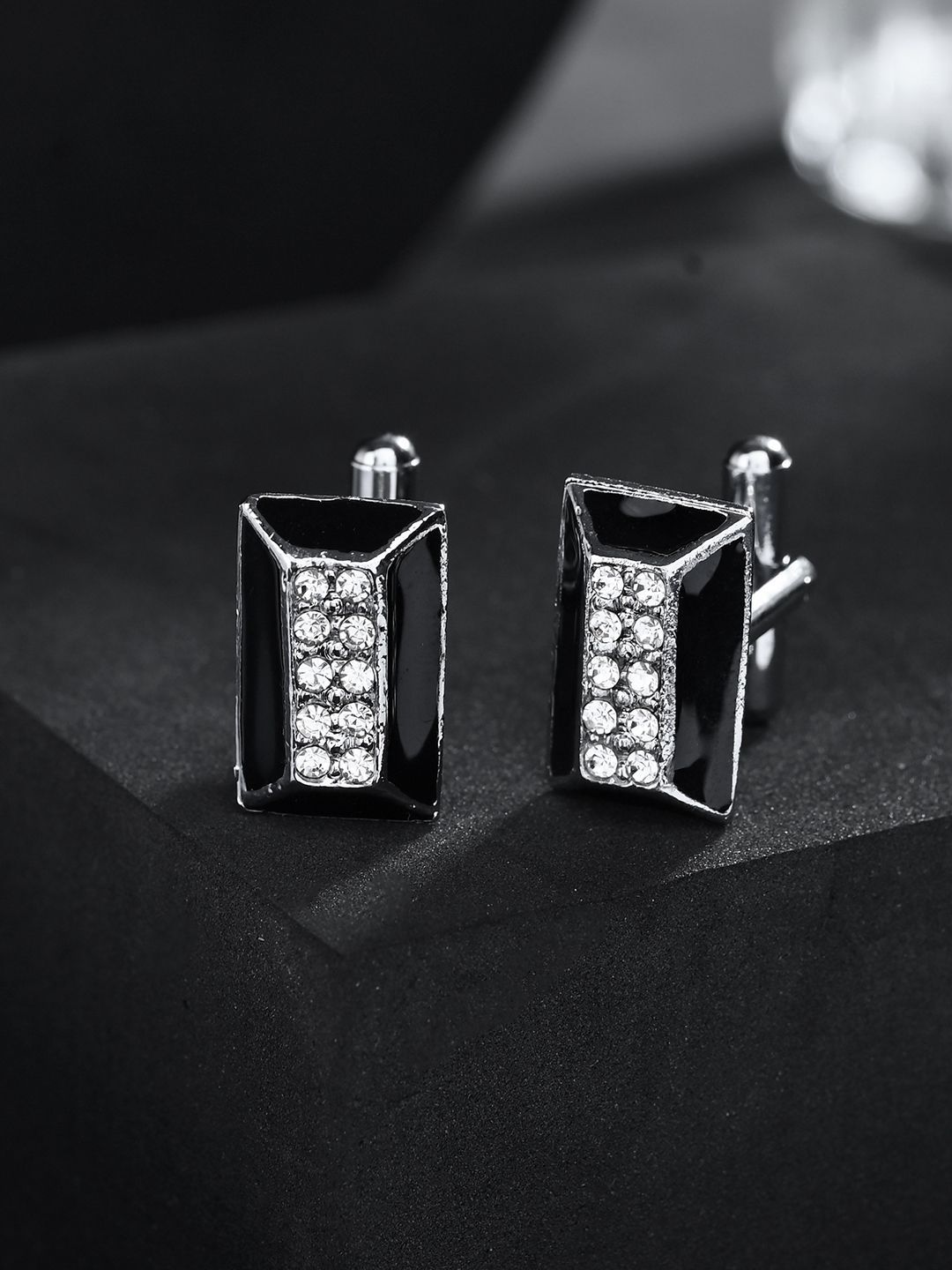 Voylla Geometric Cufflink-picture-23